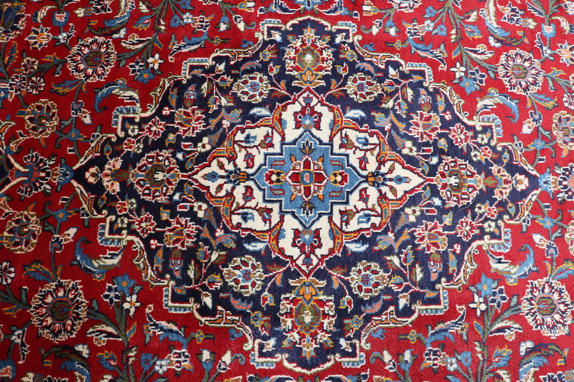 Kashan Perserteppich 255 × 340 cm aus Wolle, handgeknüpft