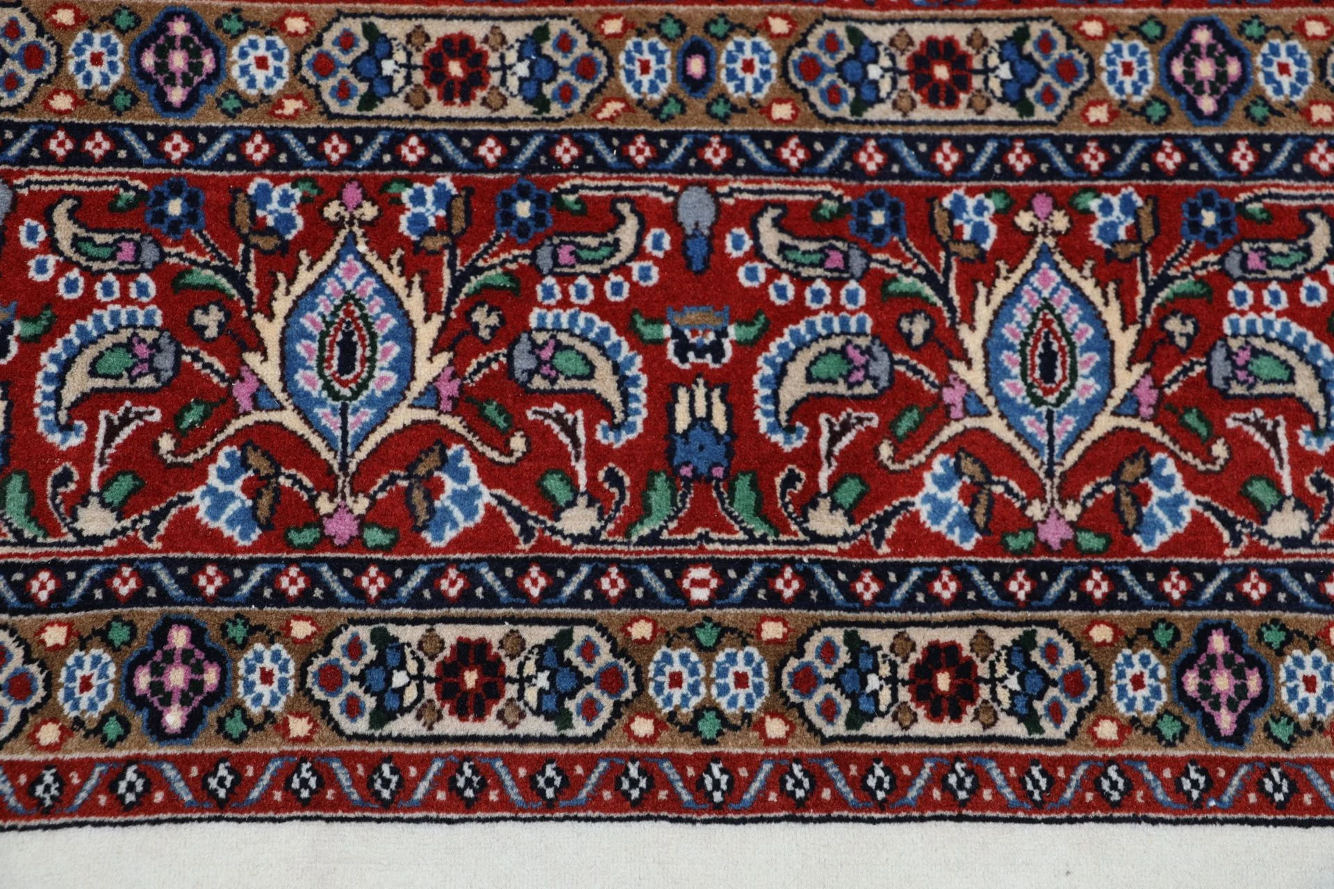 Moud Perserteppich aus Iran, 250 × 295 cm