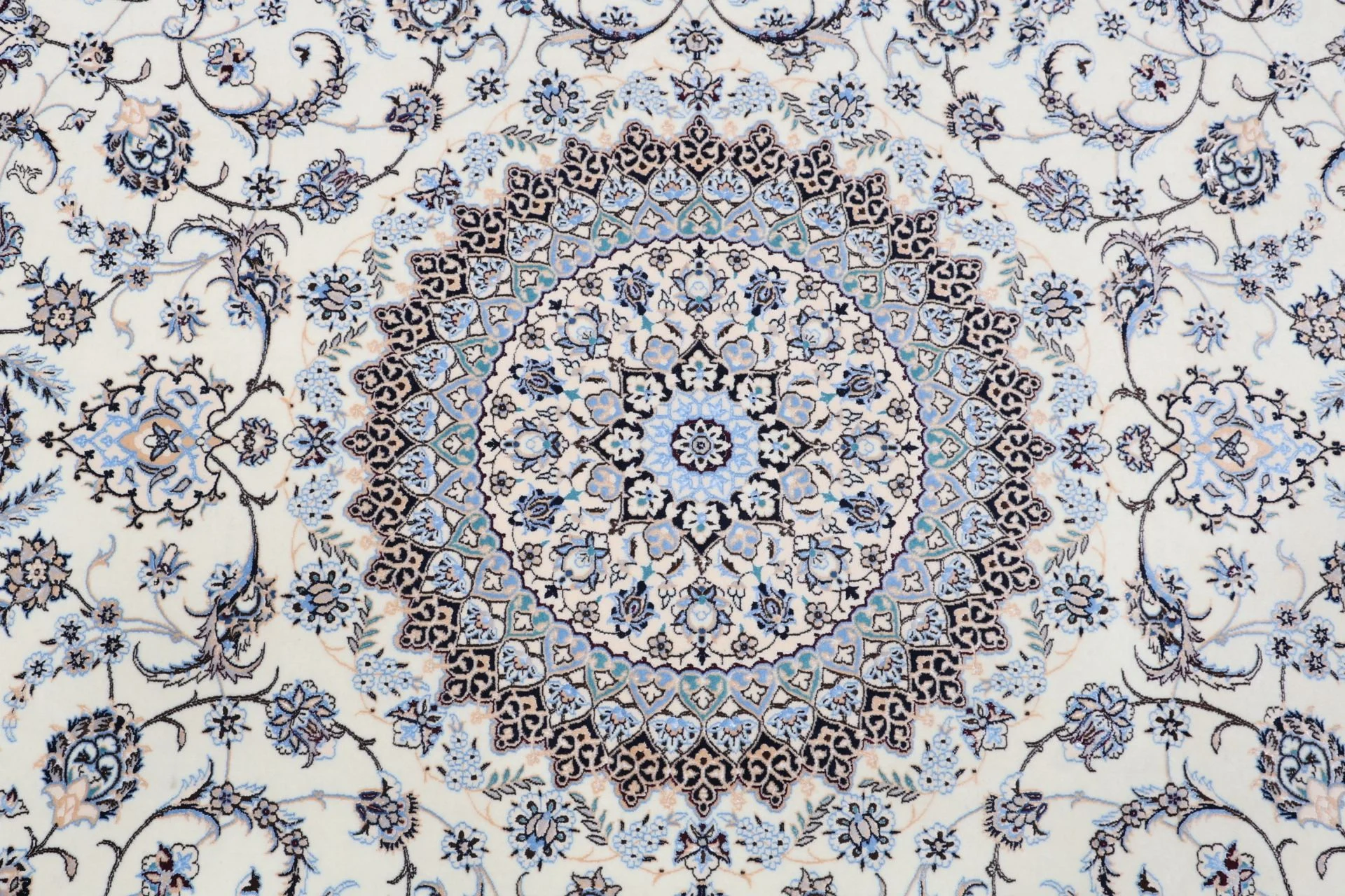 Handgeknüpfter Nain Perserteppich, 255 × 357 cm, Wolle & Seide