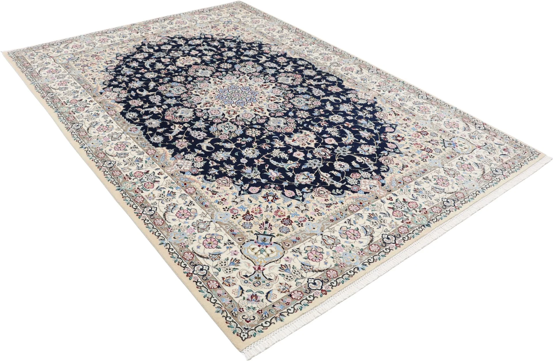 Nain Perserteppich 168 × 238 cm aus Wolle & Seide, handgeknüpft