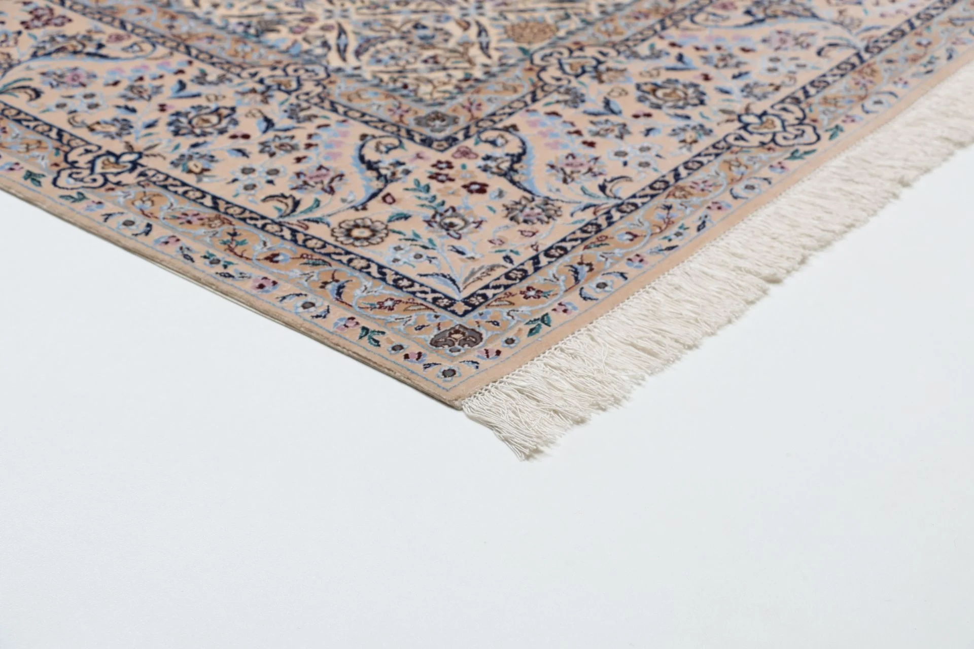 Handgeknüpfter Nain Perserteppich 160 × 235 cm