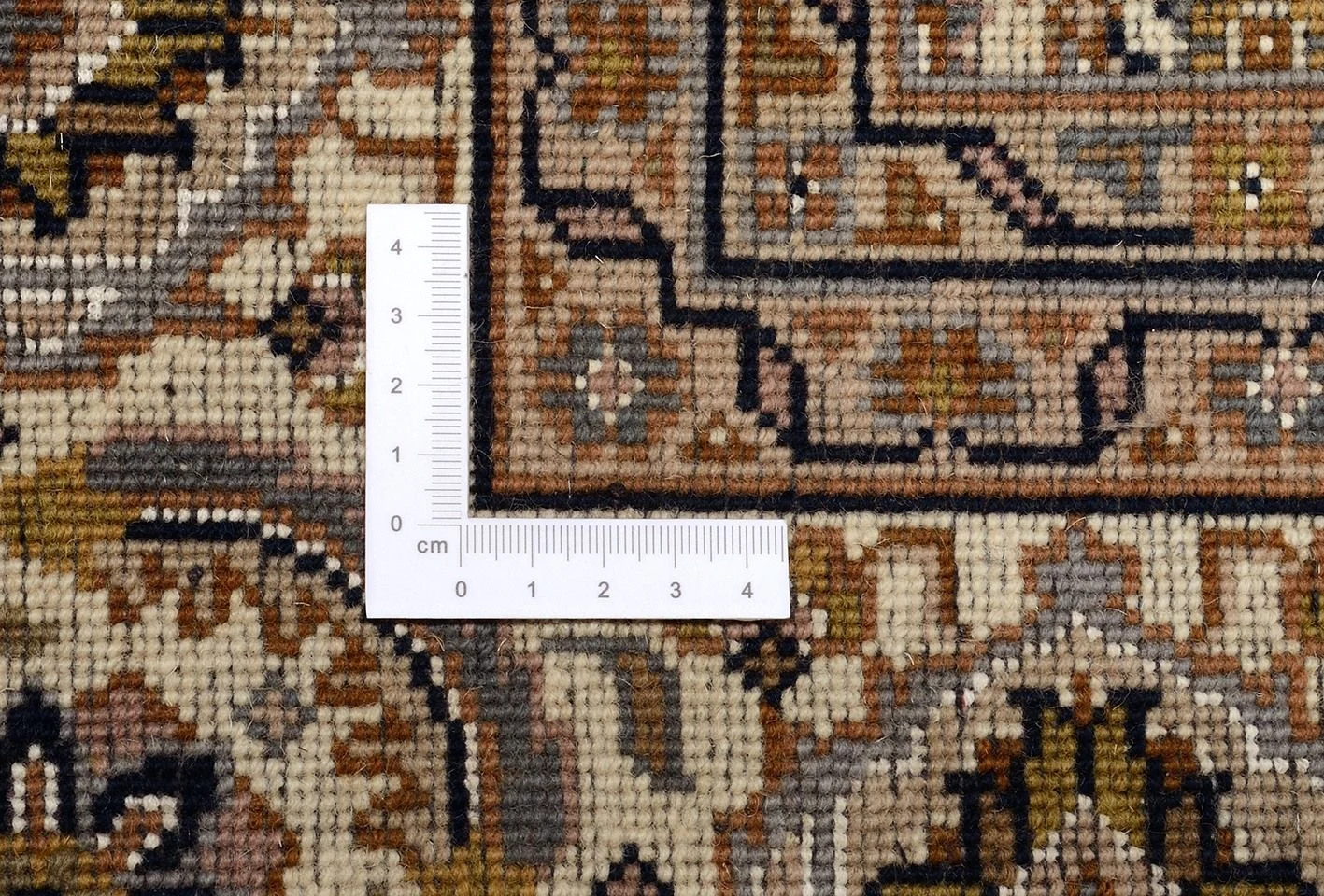 Täbriz Orientteppich 170 × 231 cm aus Wolle & Seide, handgeknüpft