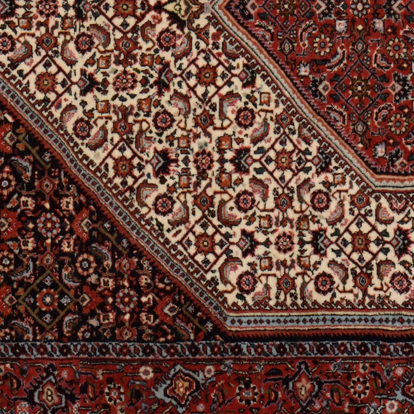 Handgeknüpfter Bijar Perserteppich 111 × 167 cm