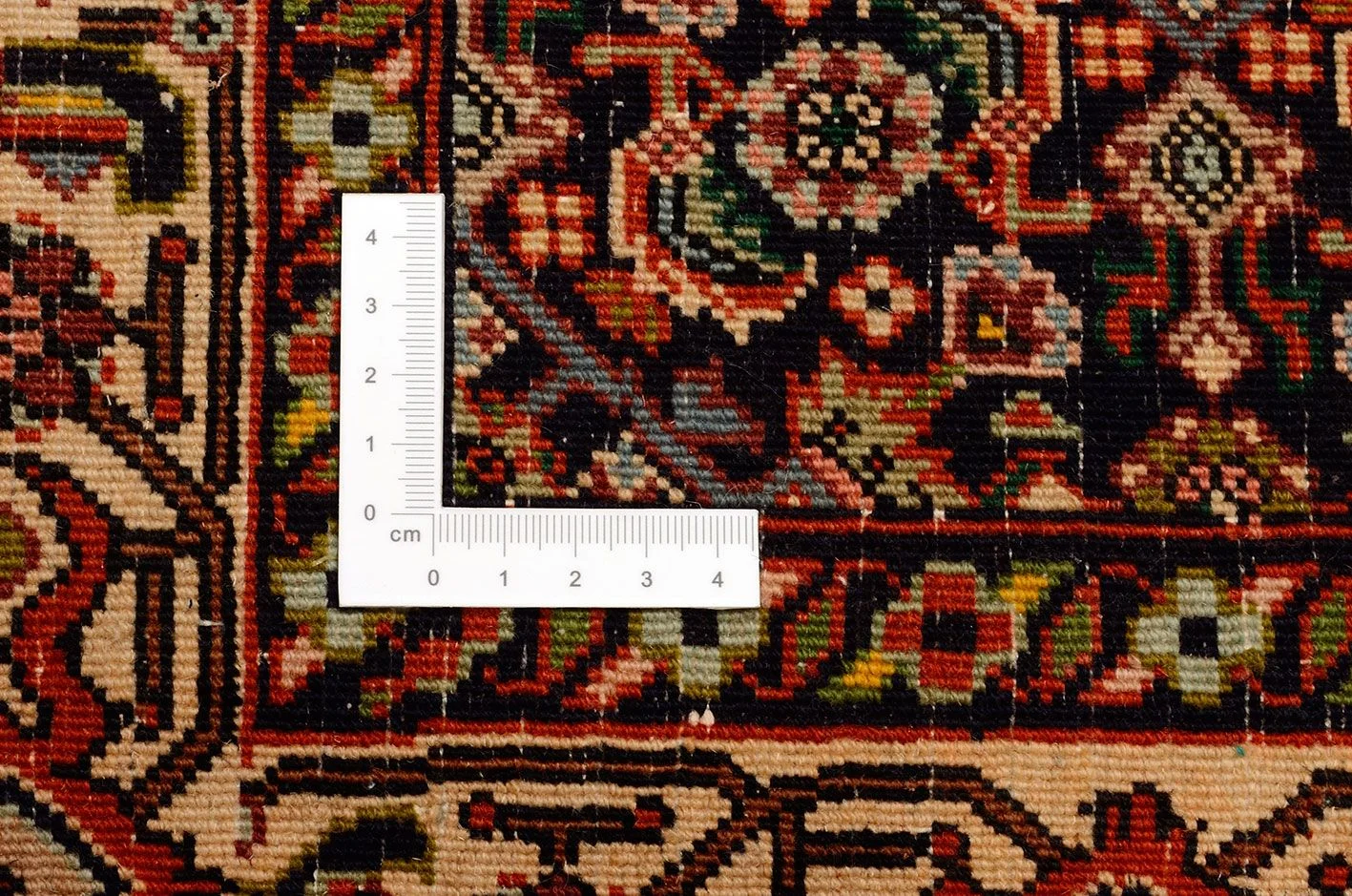 Handgeknüpfter Bijar Perserteppich 111 × 167 cm