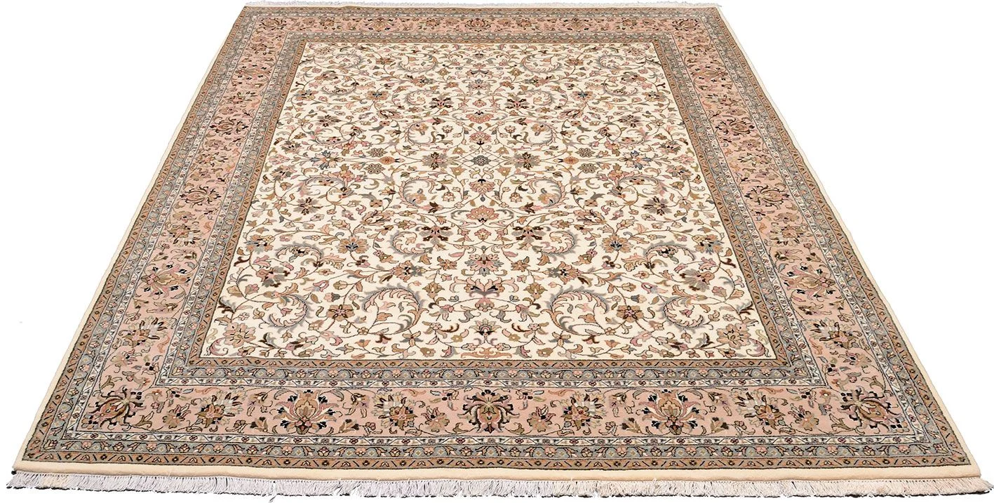 Handgeknüpfter Isfahan Orientteppich 247 × 299 cm