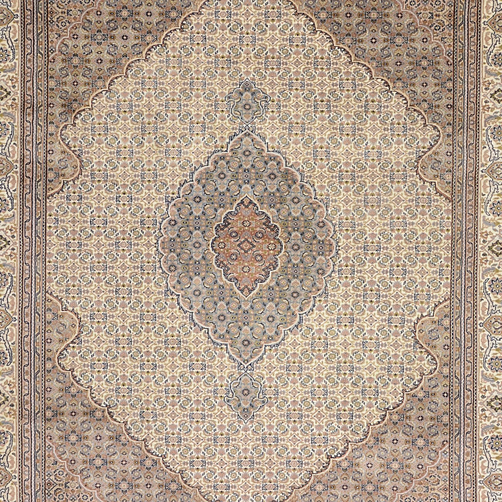 Handgeknüpfter Täbriz Orientteppich 251 × 296 cm