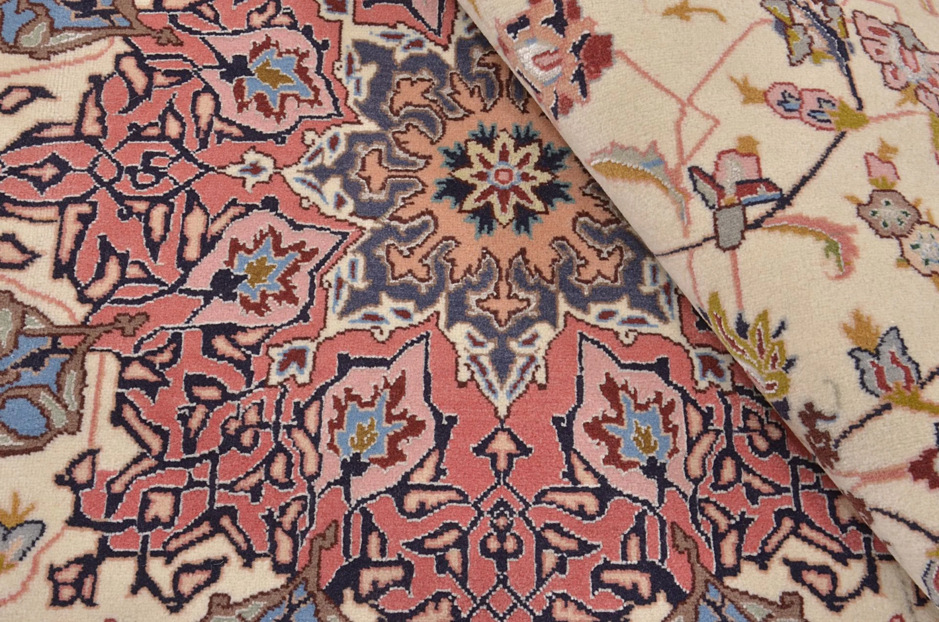 Täbriz Perserteppich 195 × 195 cm aus Wolle, handgeknüpft