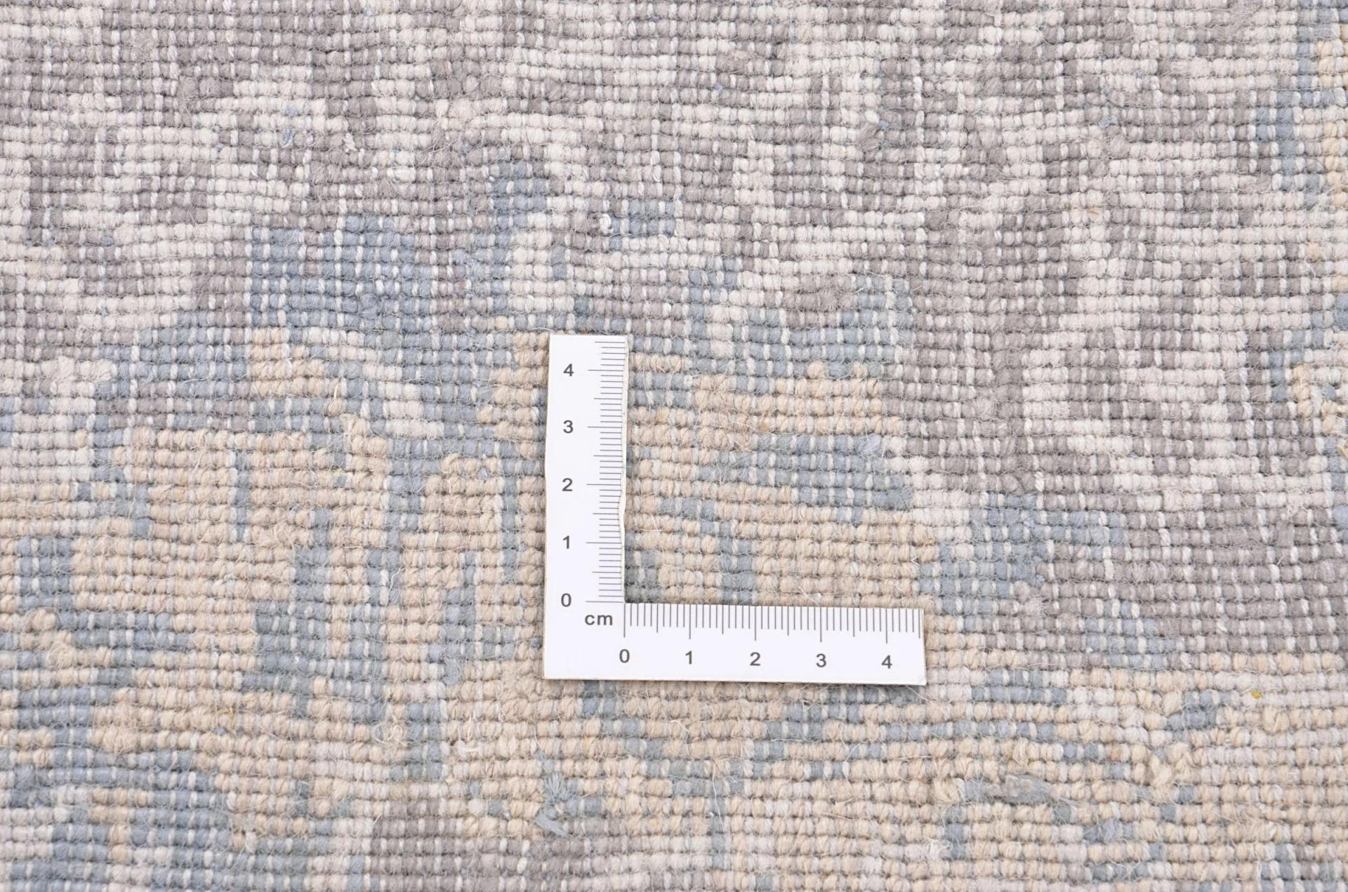 Handgeknüpfter Orientteppich 236 × 308 cm