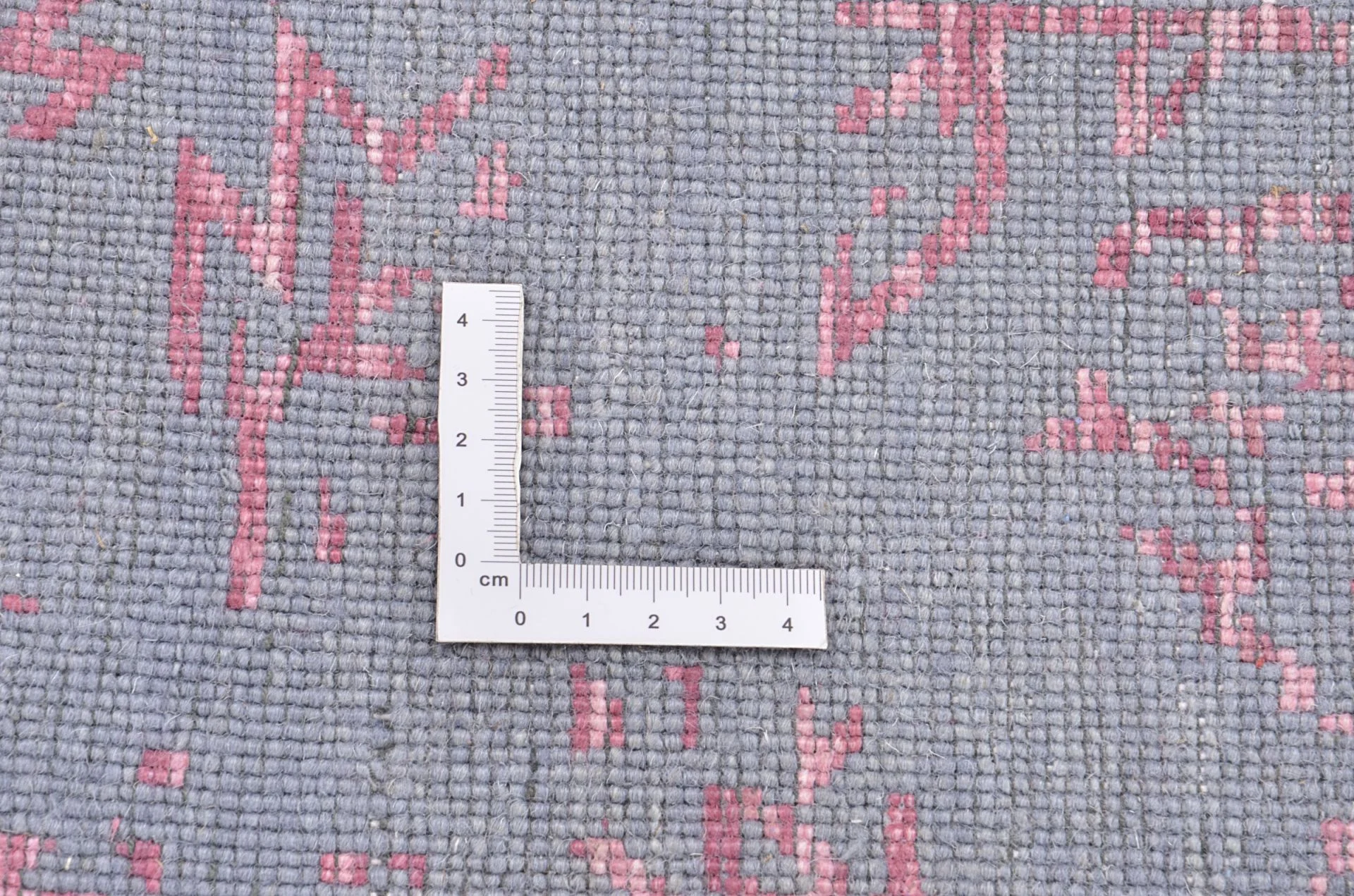 Orientteppich aus Indien, 268 × 370 cm
