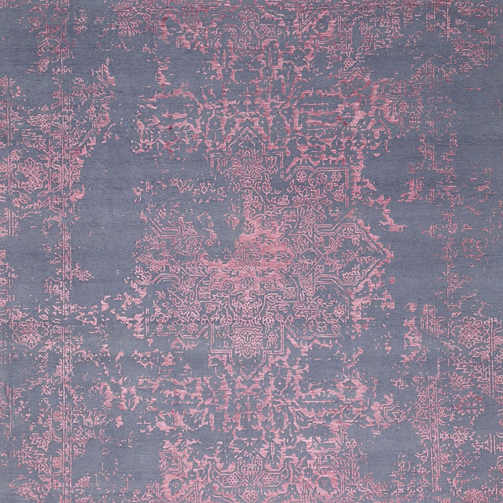 Orientteppich aus Indien, 268 × 370 cm