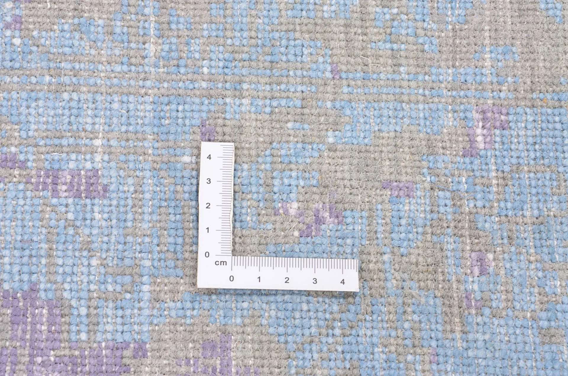 Handgeknüpfter Orientteppich 245 × 302 cm