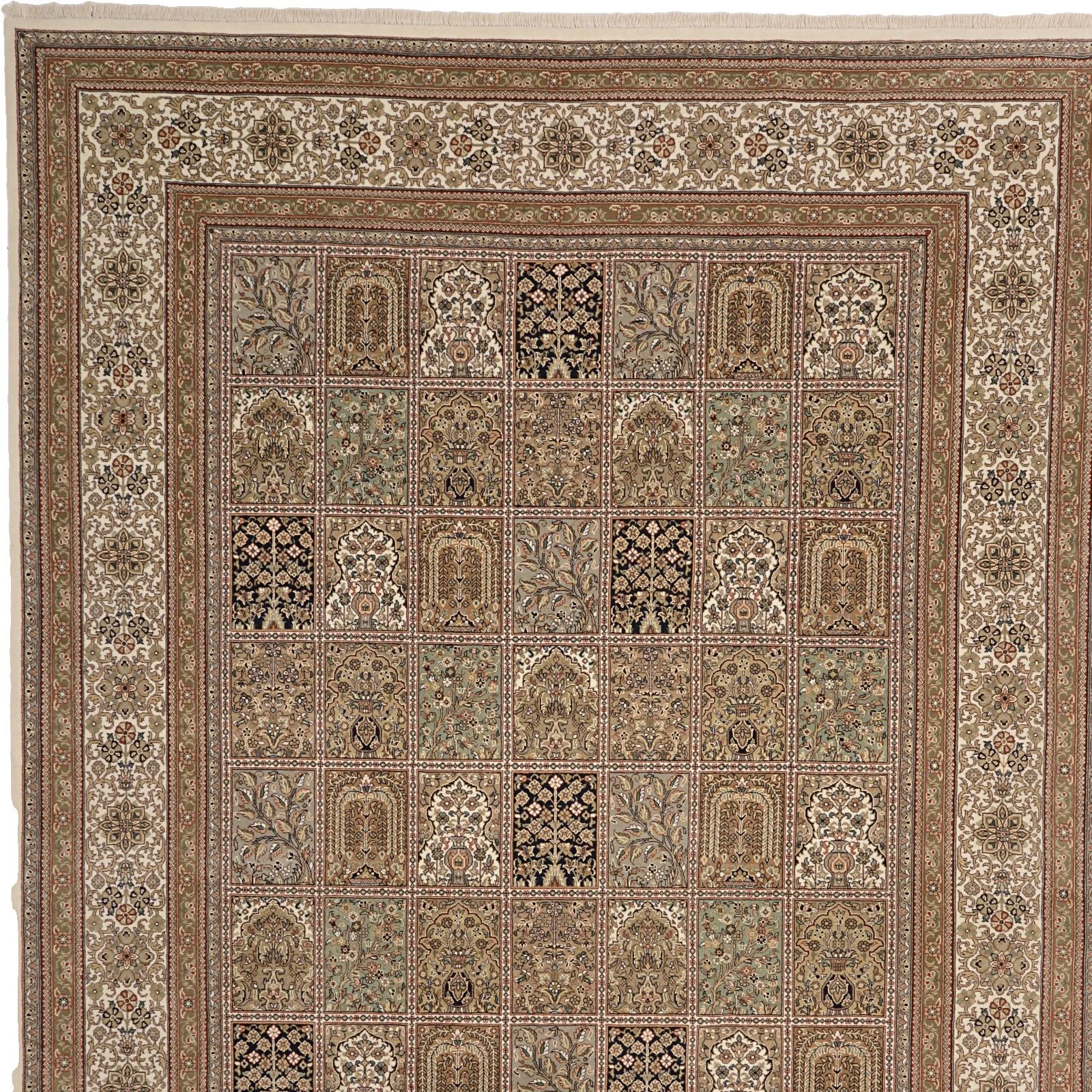 Handgeknüpfter Ghom Orientteppich 246 × 353 cm