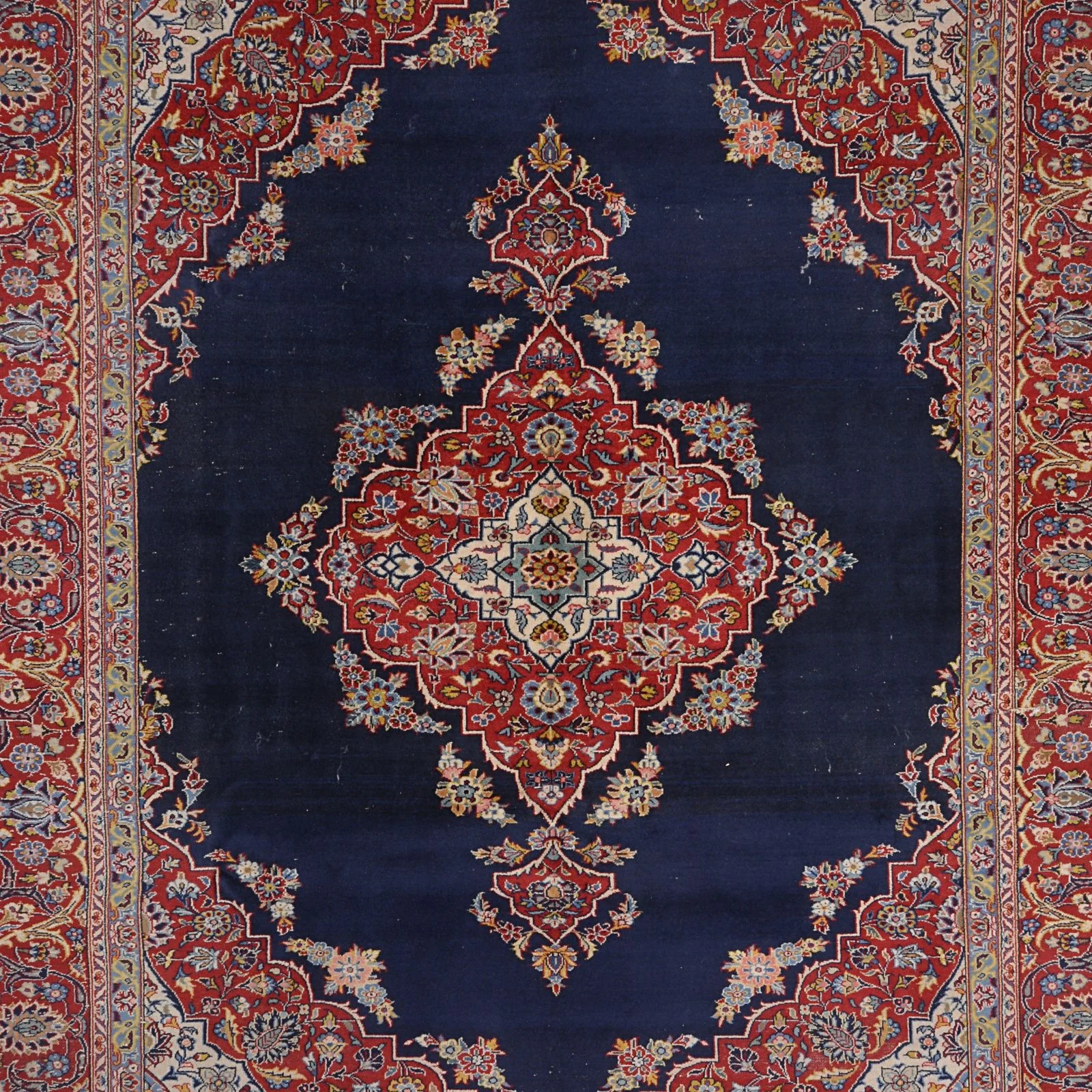 Kashan Perserteppich aus Iran, 226 × 274 cm