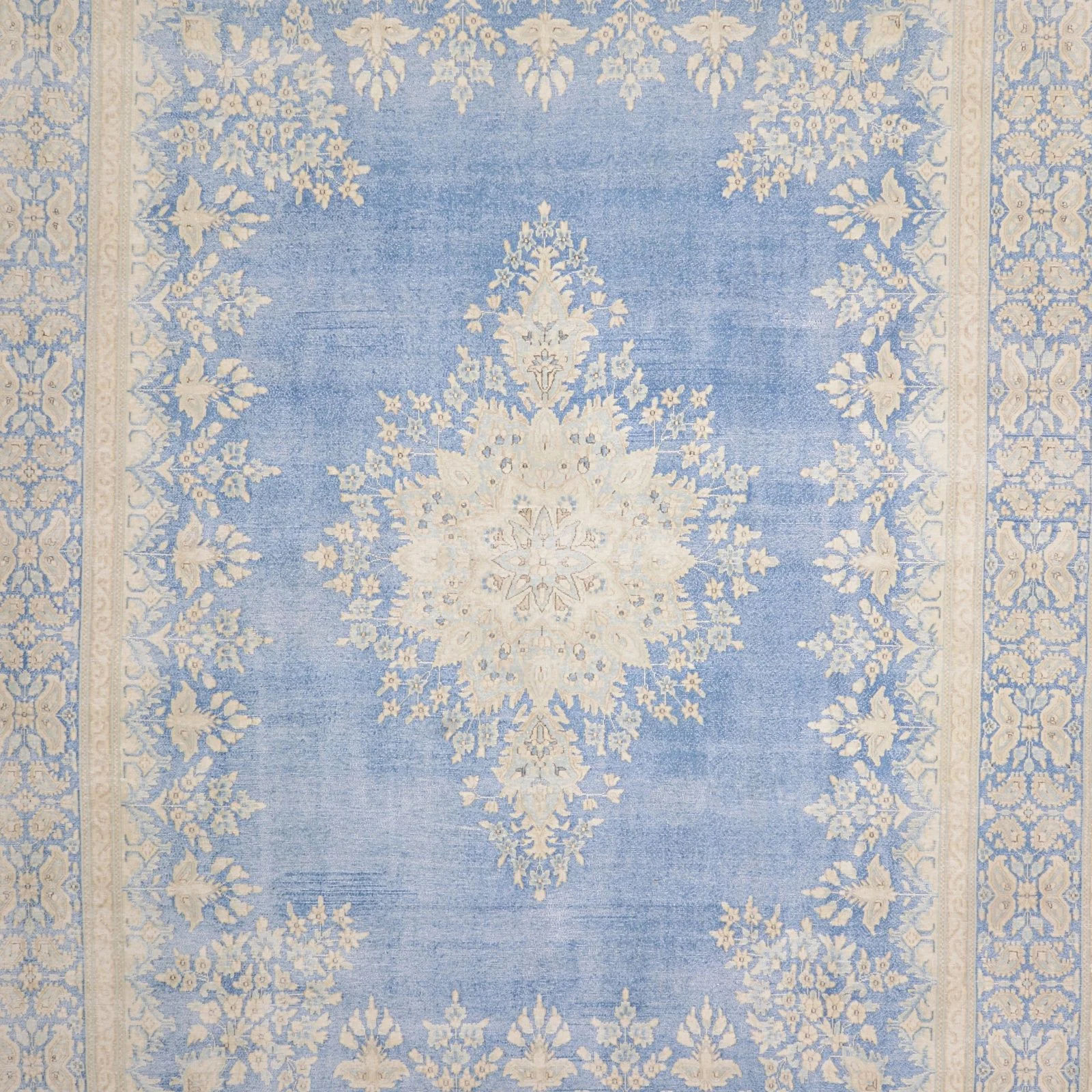Orientteppich 290 × 390 cm aus Wolle, handgeknüpft