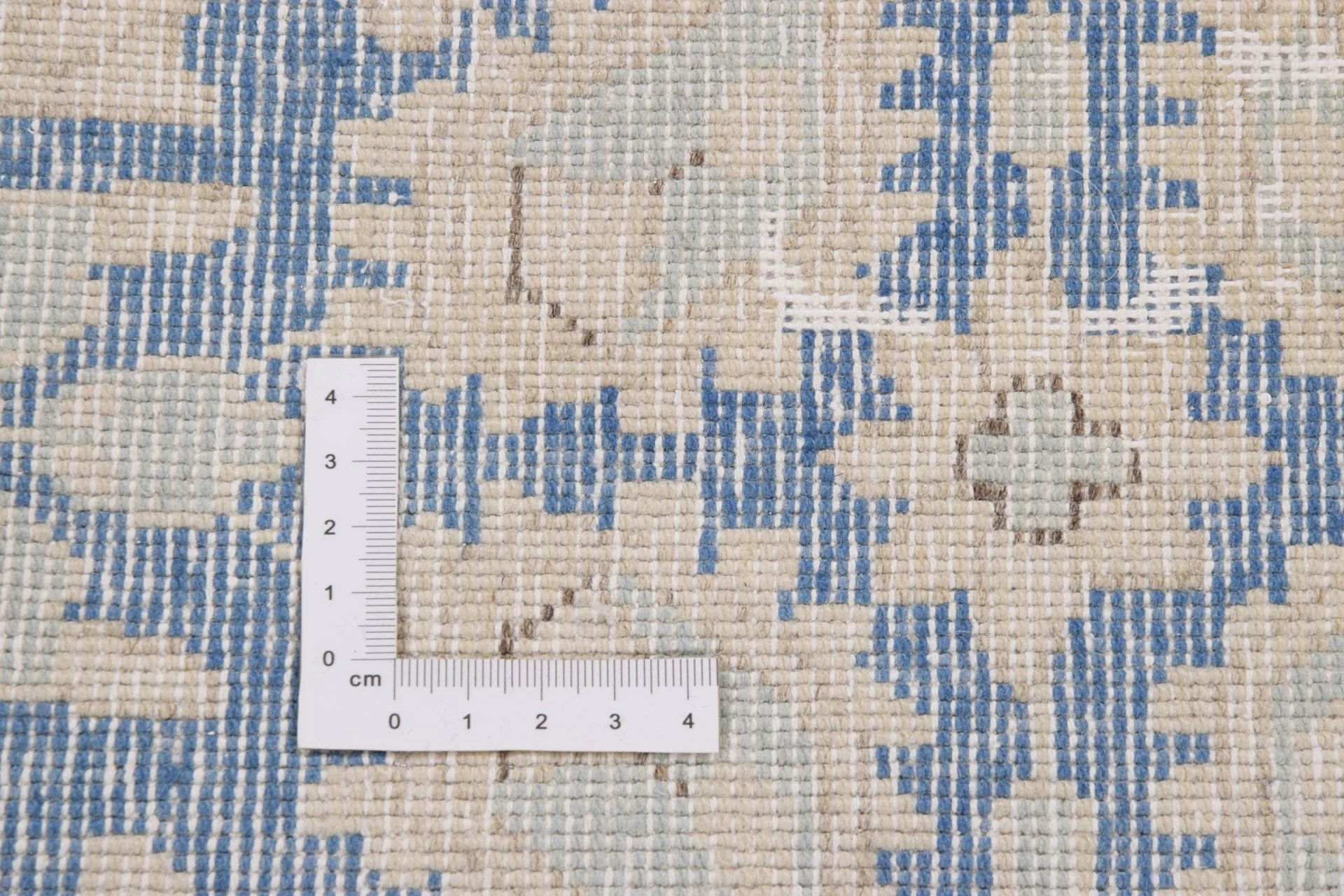 Orientteppich 290 × 390 cm aus Wolle, handgeknüpft