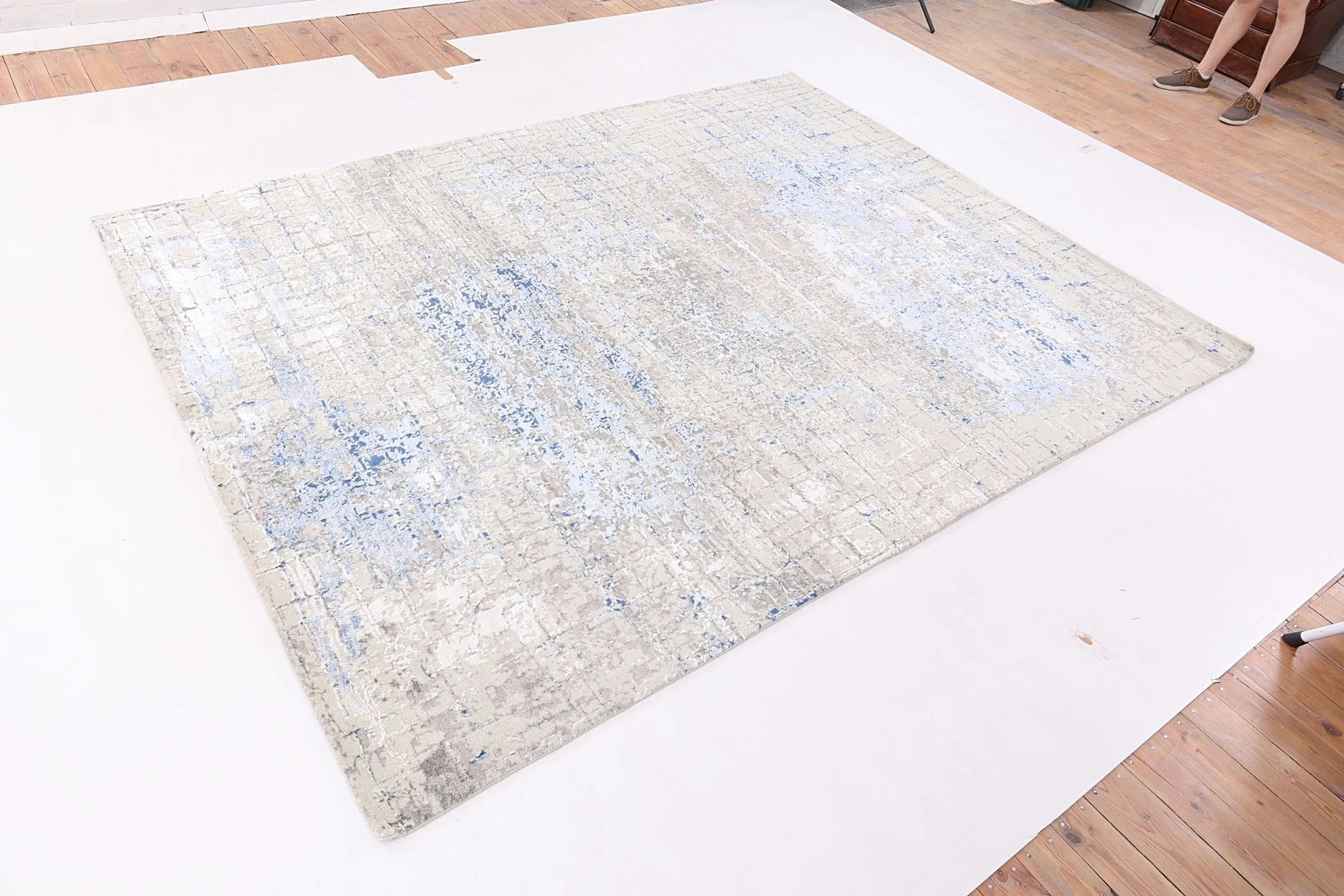 Handgeknüpfter Orientteppich 243 × 305 cm
