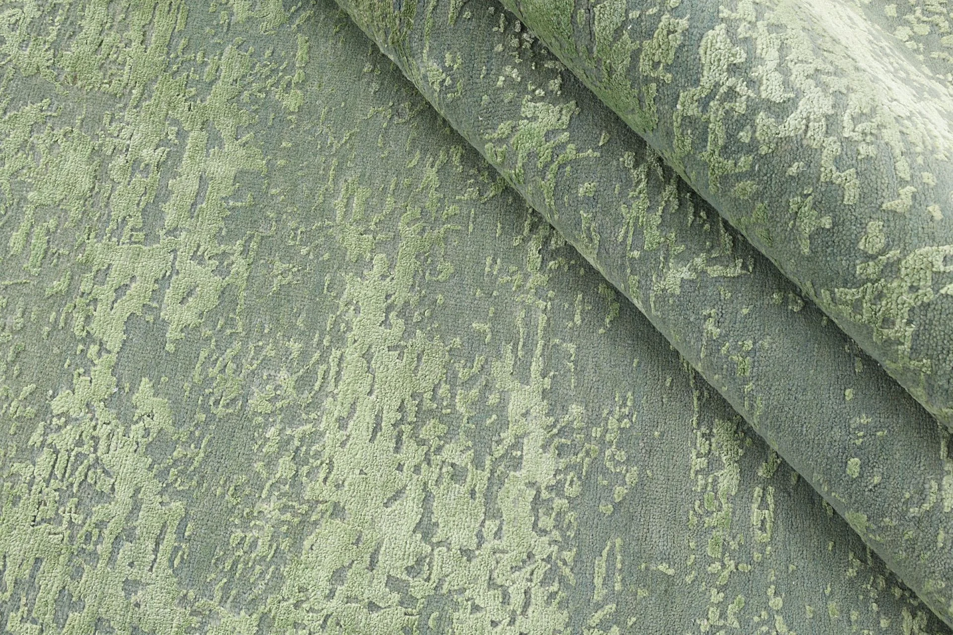 Orientteppich 167 × 241 cm aus Wolle & Seide, handgeknüpft