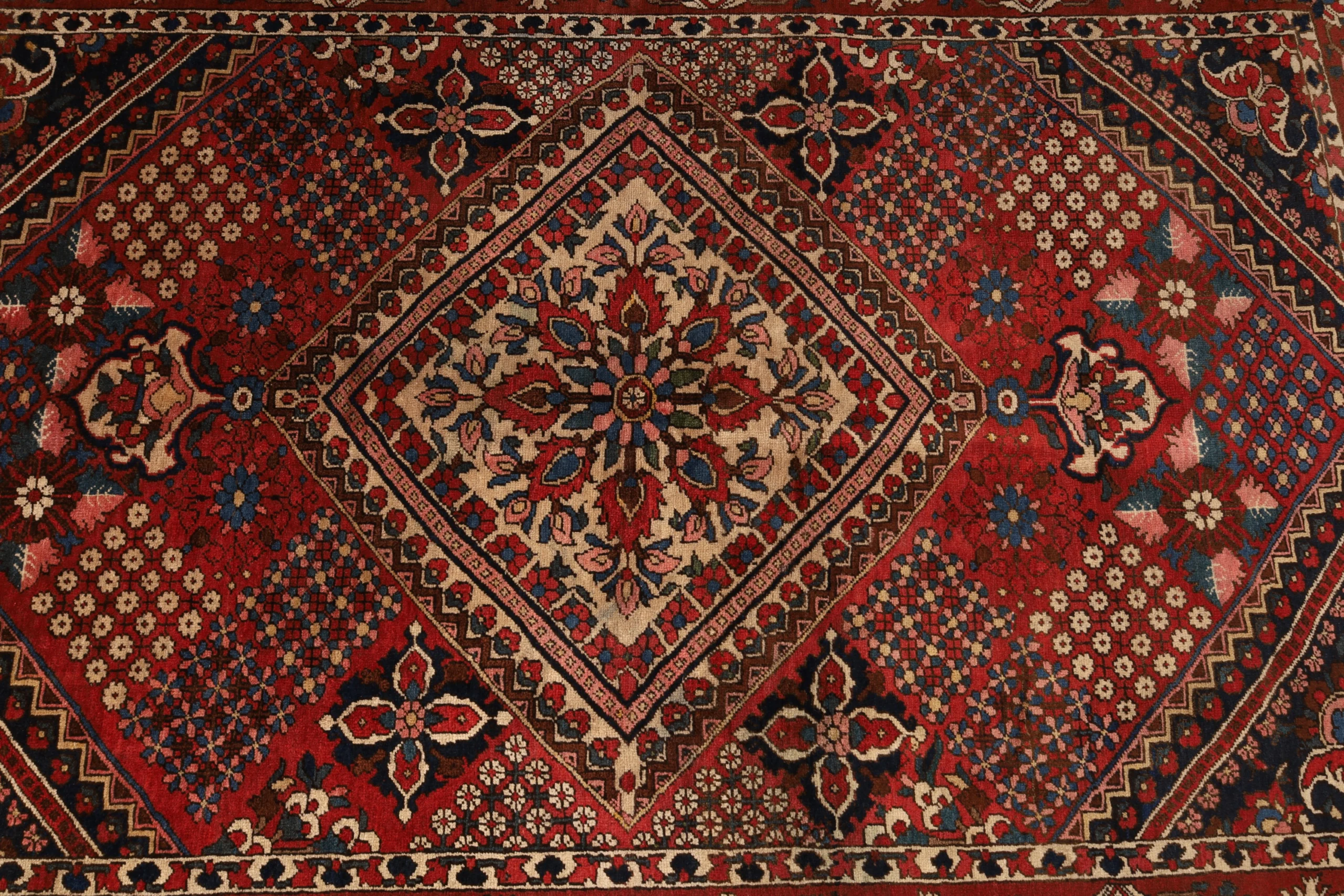 Handgeknüpfter Bakhtiari Perserteppich 208 × 137 cm