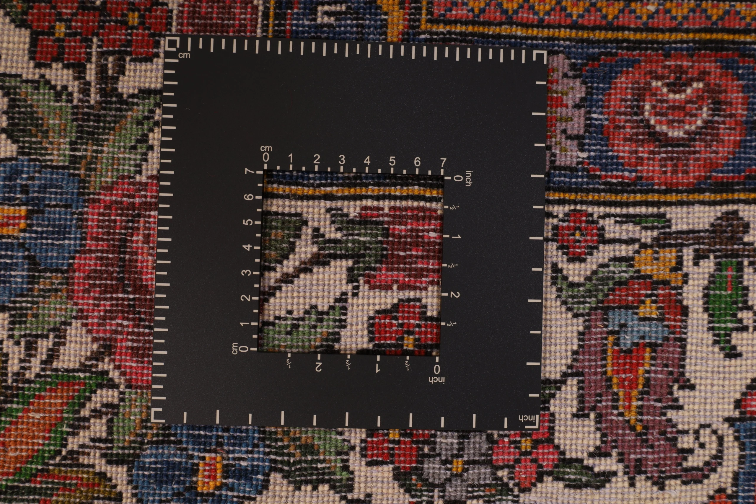 Handgeknüpfter Bakhtiari Perserteppich 322 × 208 cm