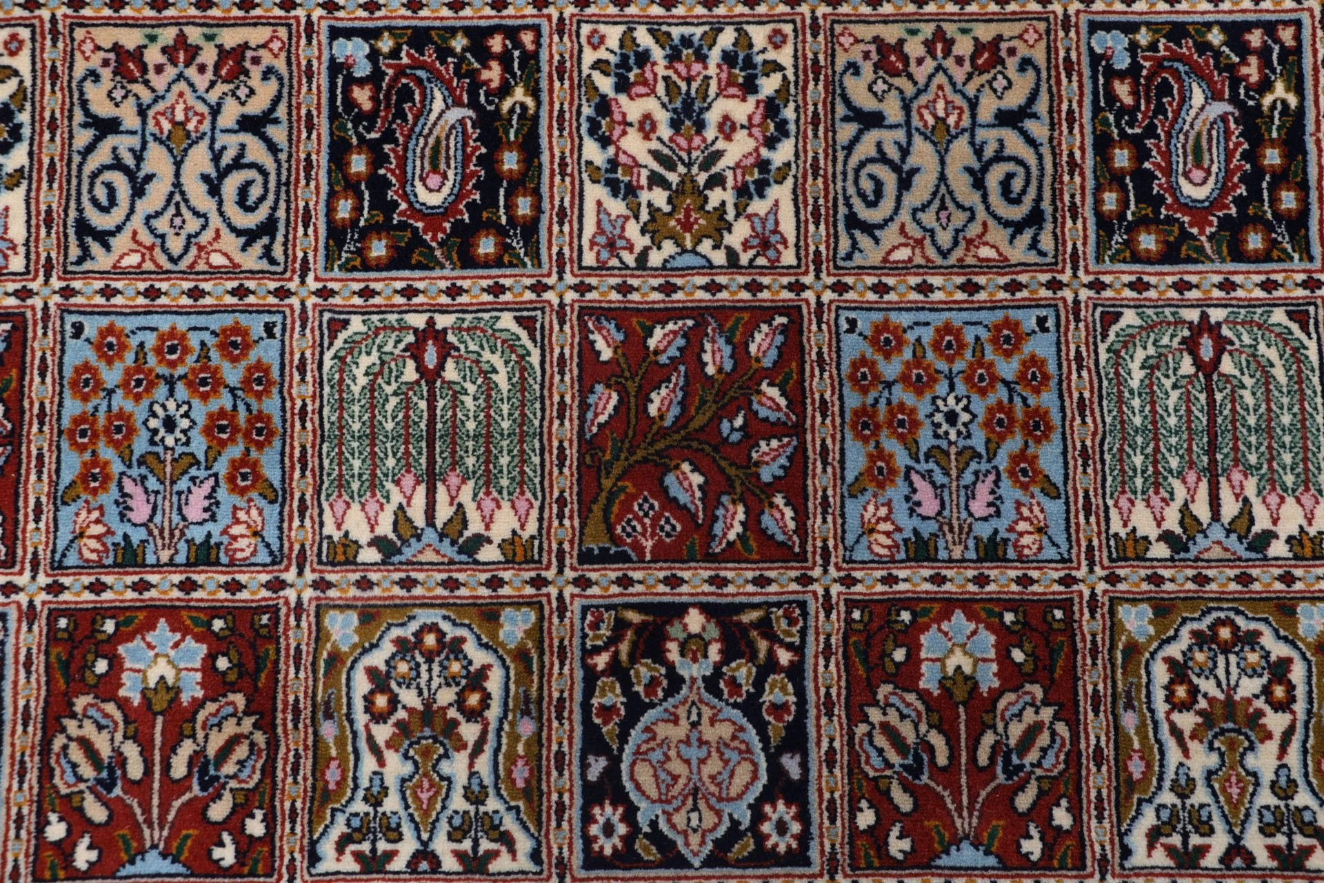 Moud Perserteppich 194 × 294 cm aus Wolle, handgeknüpft