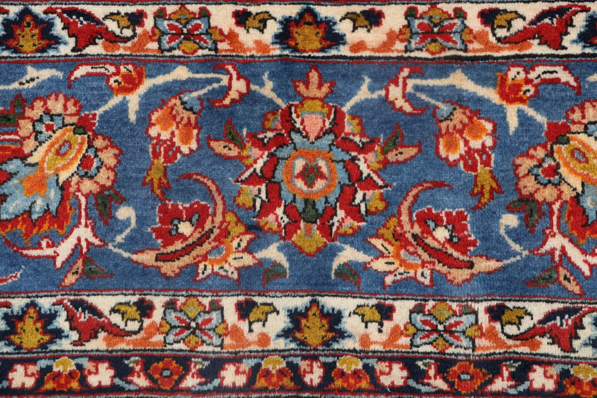 Handgeknüpfter Perserteppich, 215 × 320 cm, Wolle