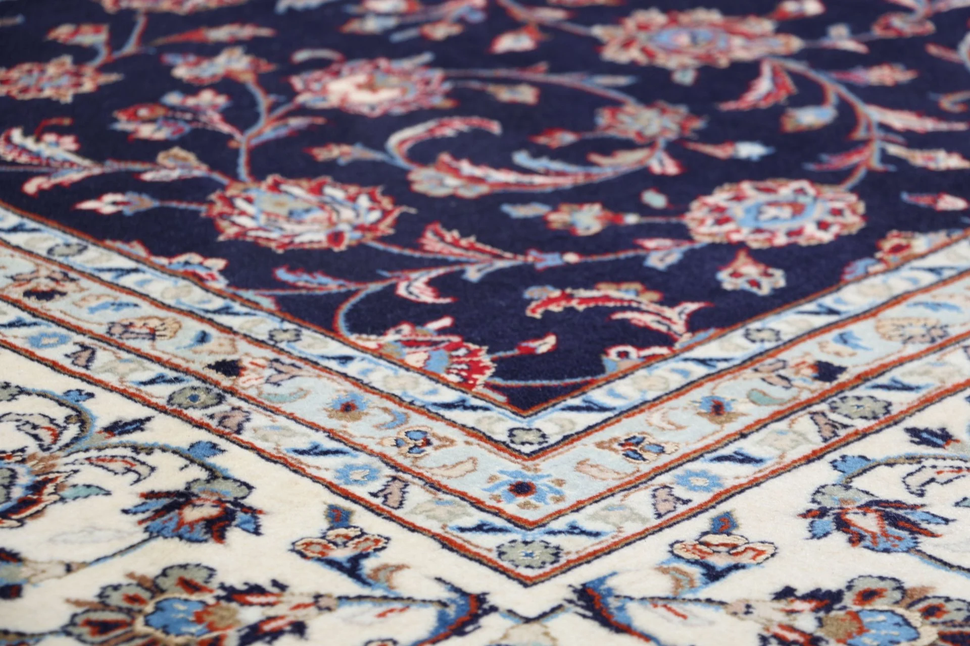 Handgeknüpfter Kashan Perserteppich, 245 × 348 cm, Wolle
