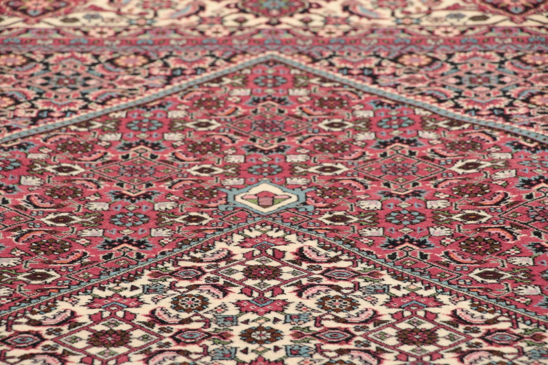 Bijar Perserteppich aus Iran, 250 × 300 cm