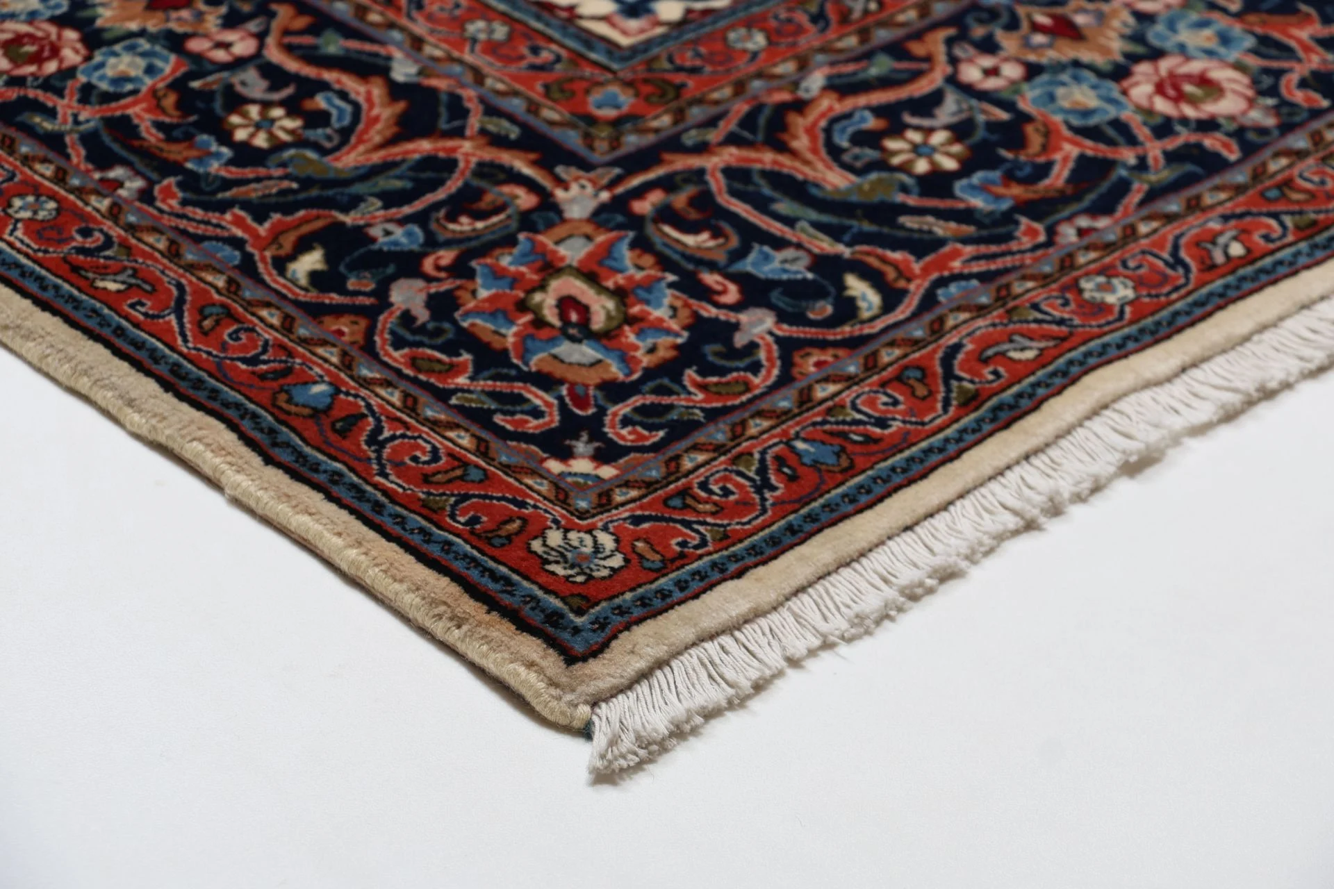 Sarough Perserteppich 207 × 305 cm aus Wolle, handgeknüpft