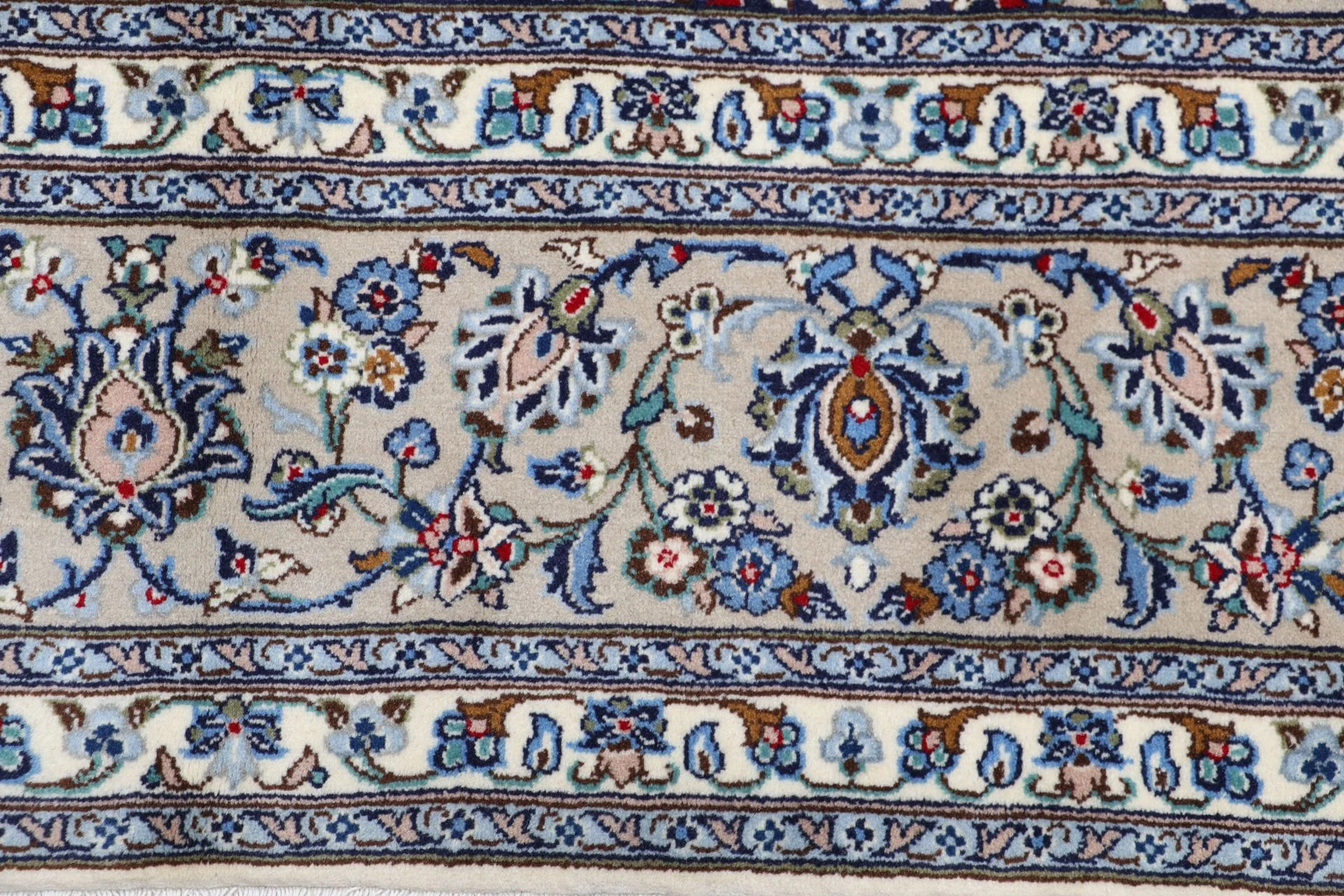 Kashan Perserteppich aus Iran, 250 × 340 cm