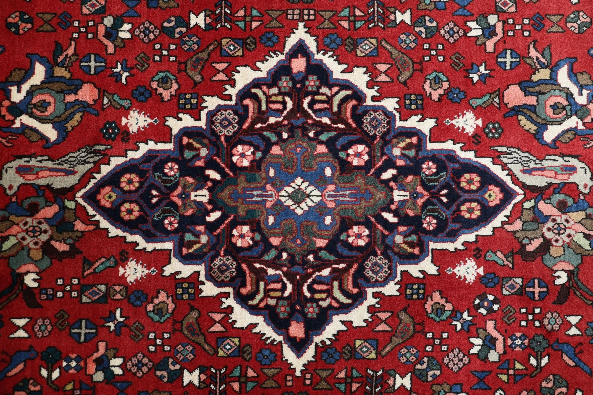 Perserteppich aus Iran, 215 × 319 cm