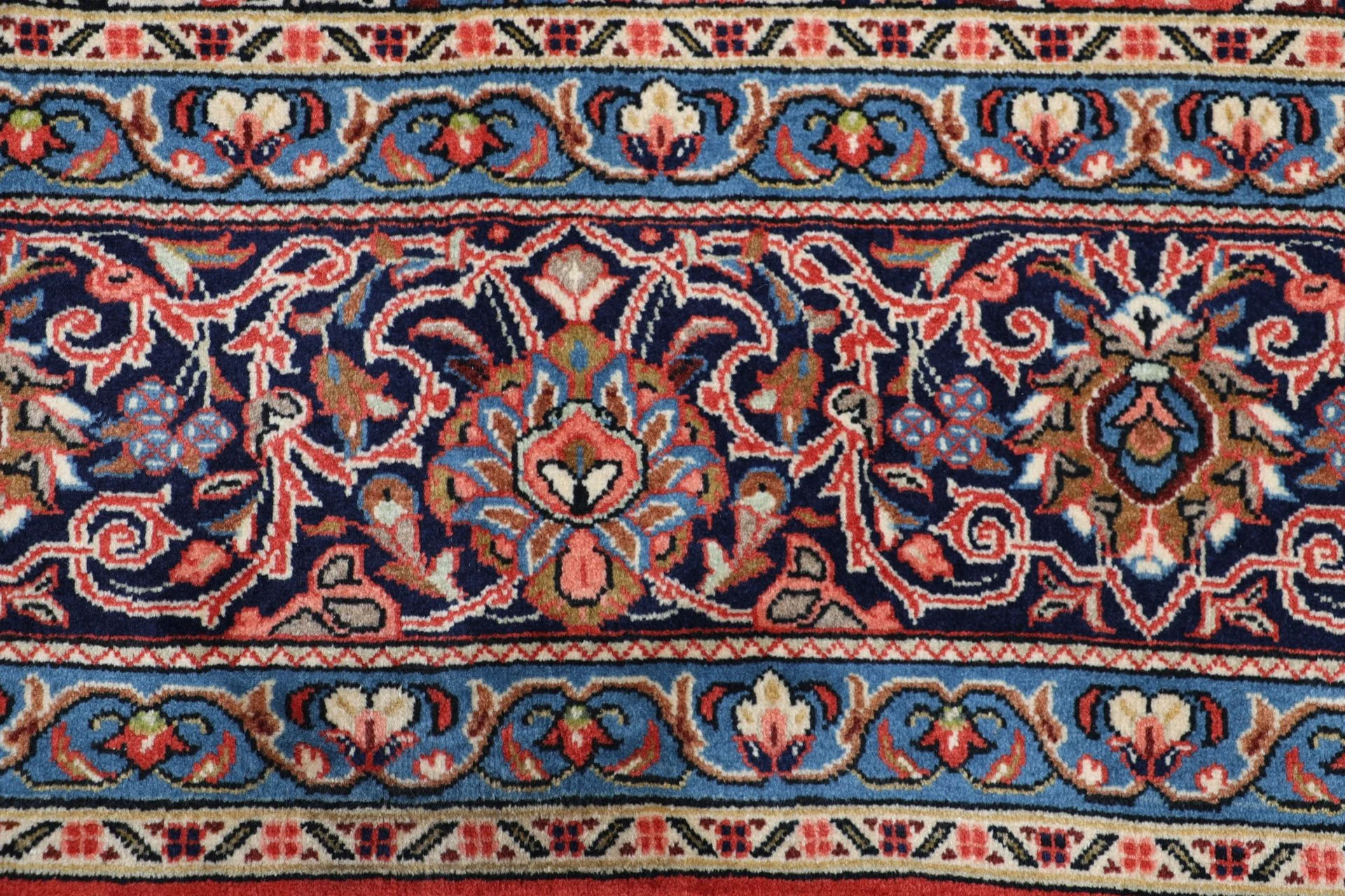 Handgeknüpfter Sarough Perserteppich 265 × 366 cm