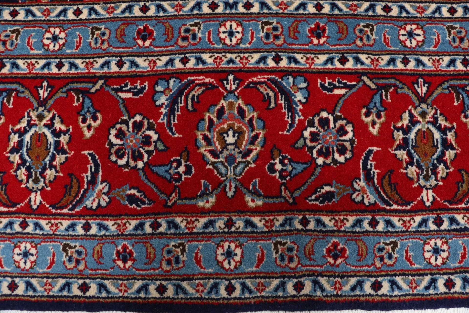 Kashan Perserteppich 199 × 305 cm aus Wolle, handgeknüpft