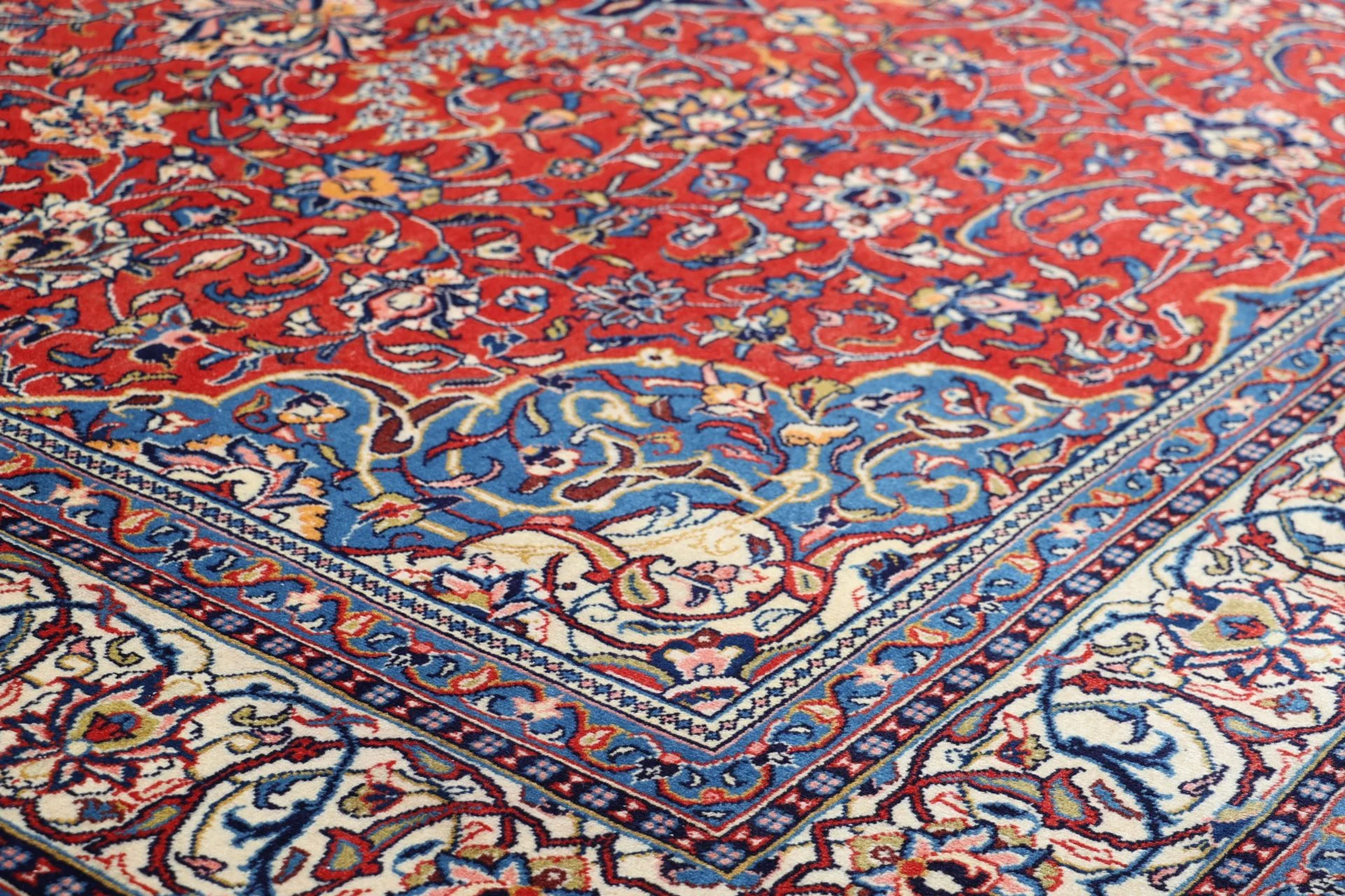 Sarough Perserteppich aus Iran, 250 × 355 cm