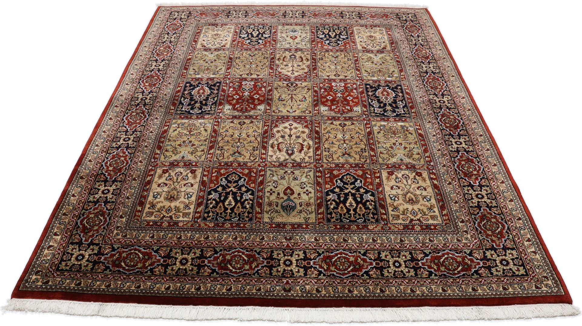 Handgeknüpfter Ghom Orientteppich 196 × 254 cm