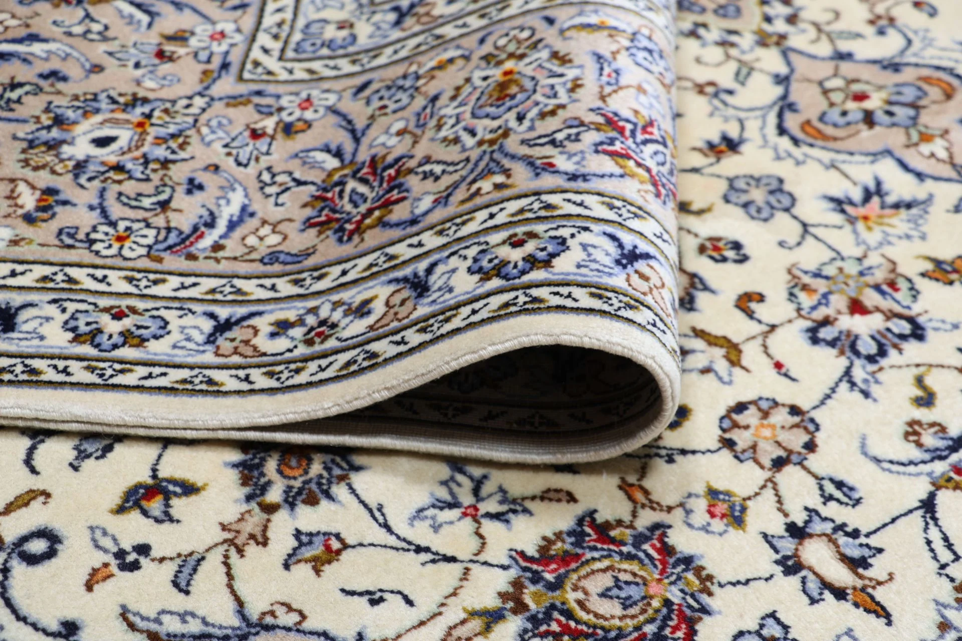 Kashan Perserteppich 240 × 340 cm aus Wolle, handgeknüpft