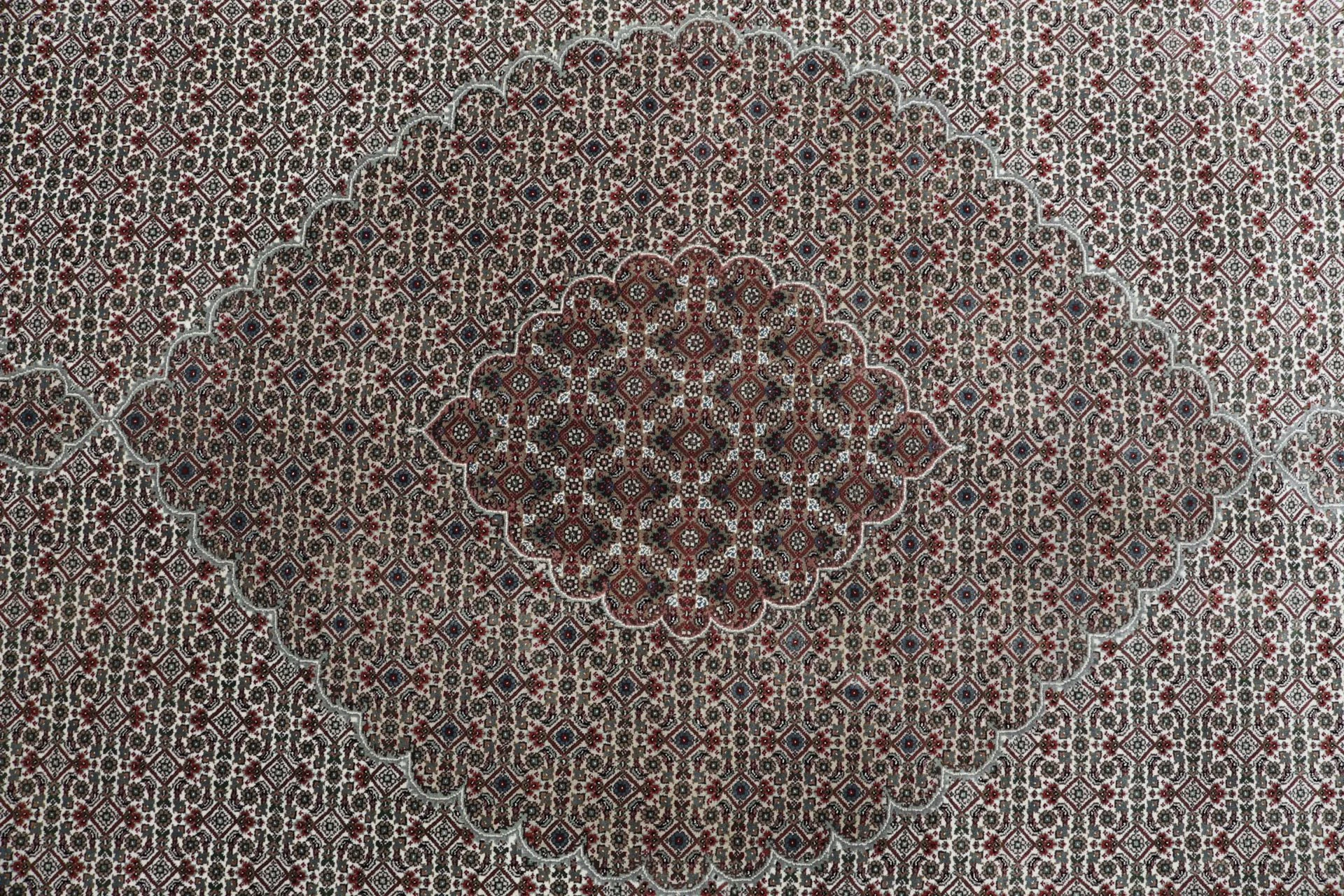 Handgeknüpfter Täbriz Orientteppich 299 × 391 cm