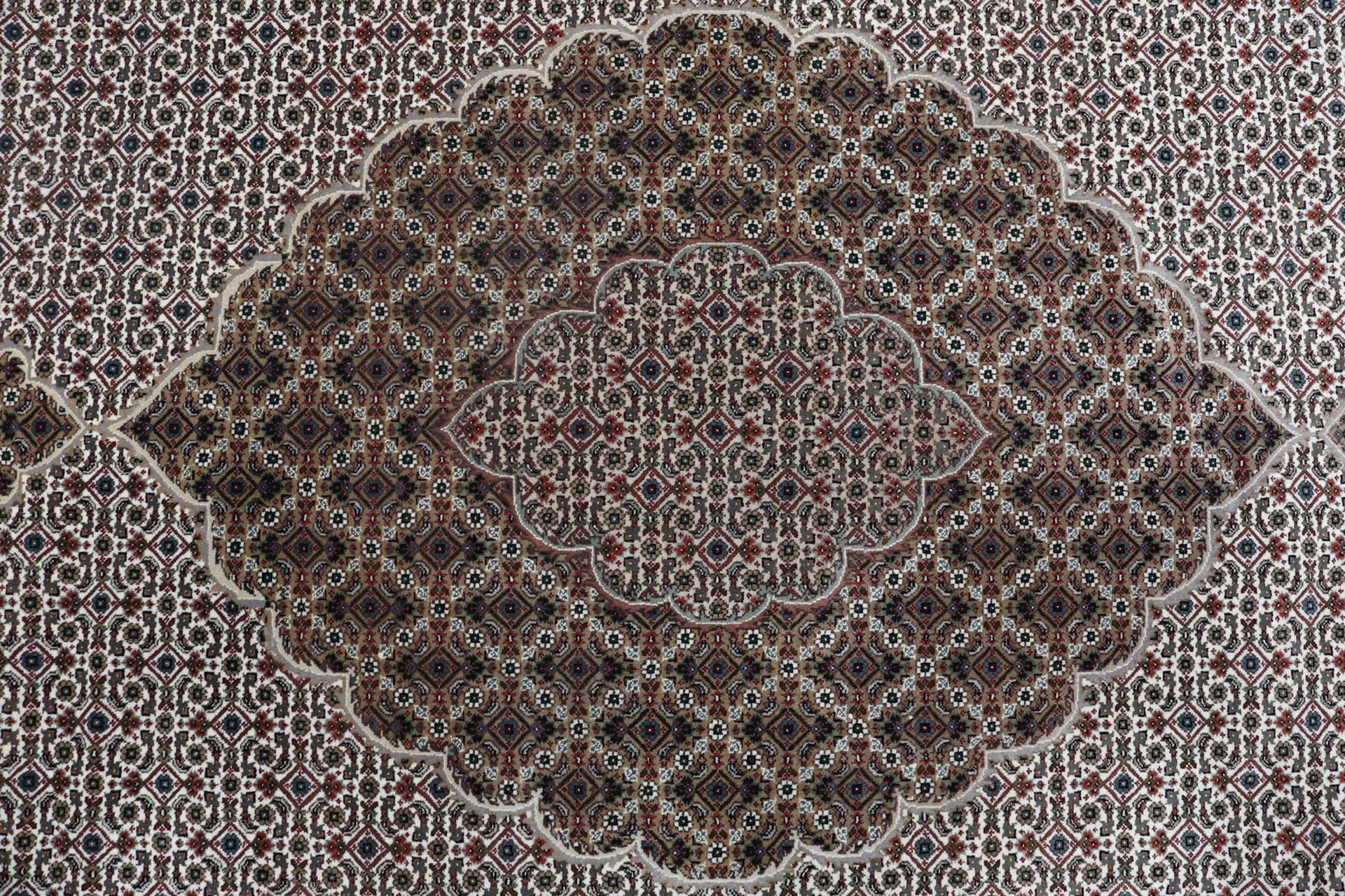 Handgeknüpfter Täbriz Orientteppich, 253 × 348 cm, Wolle