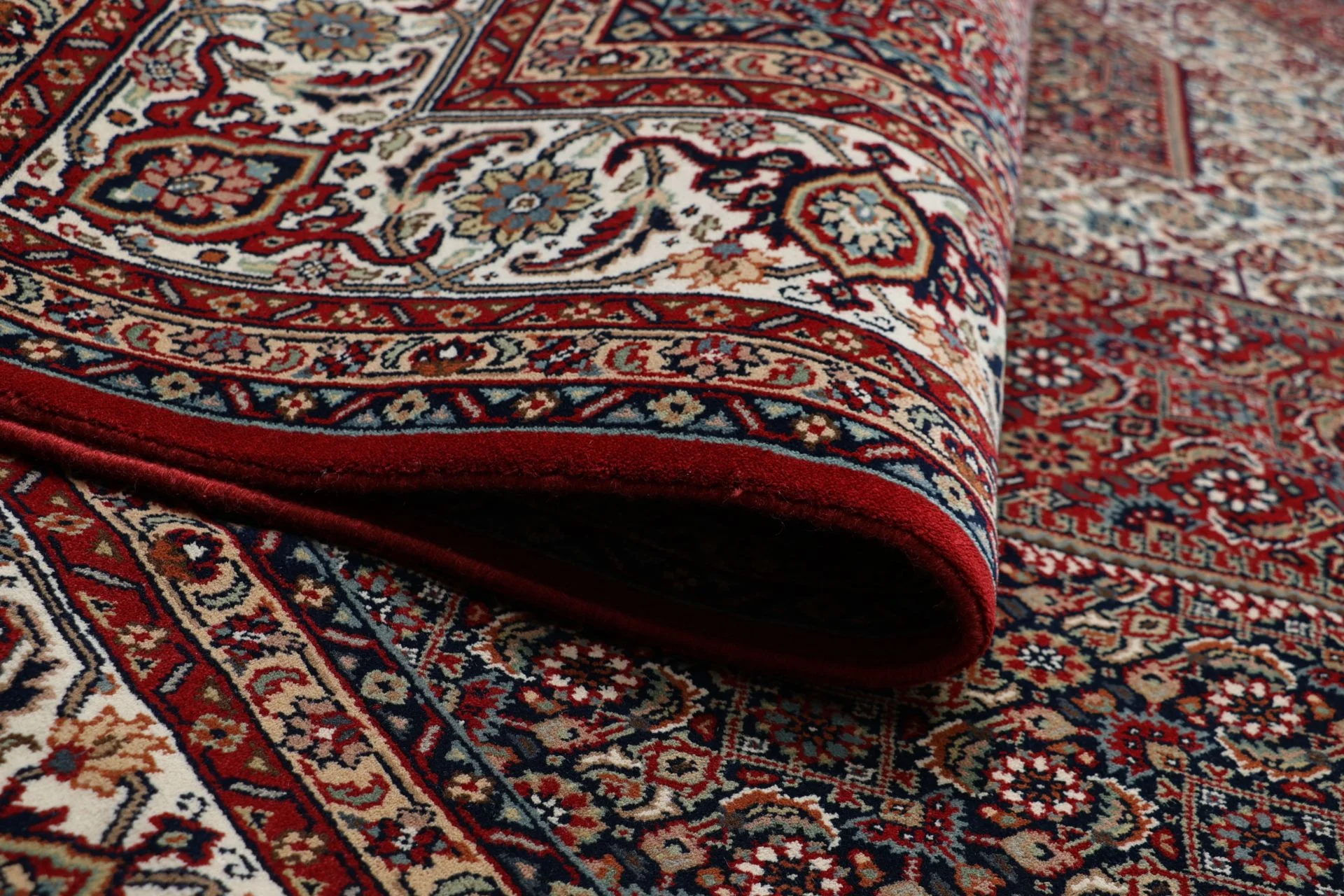 Bijar Orientteppich 243 × 299 cm aus Wolle, handgeknüpft