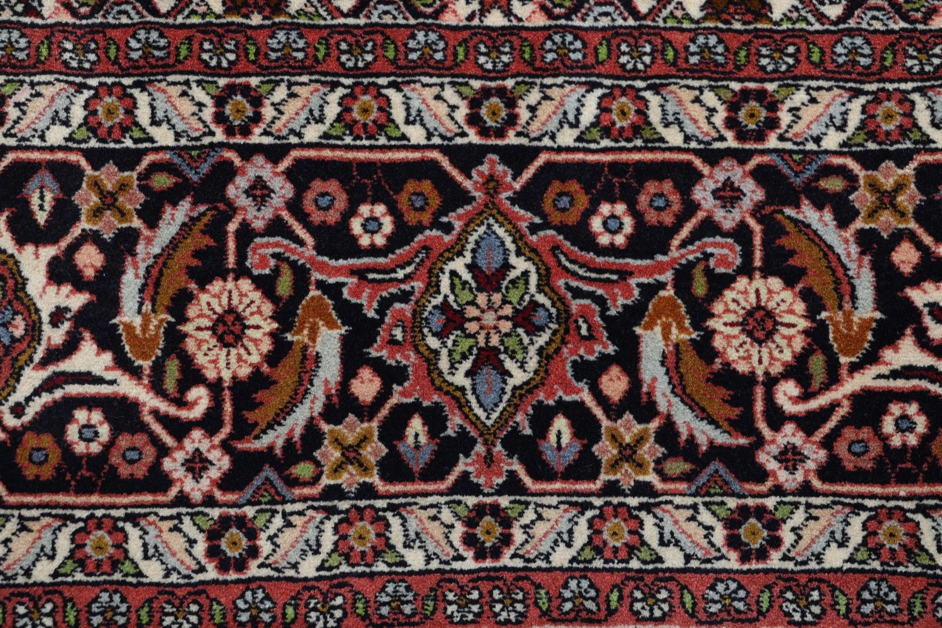 Handgeknüpfter Bijar Perserteppich 254 × 355 cm
