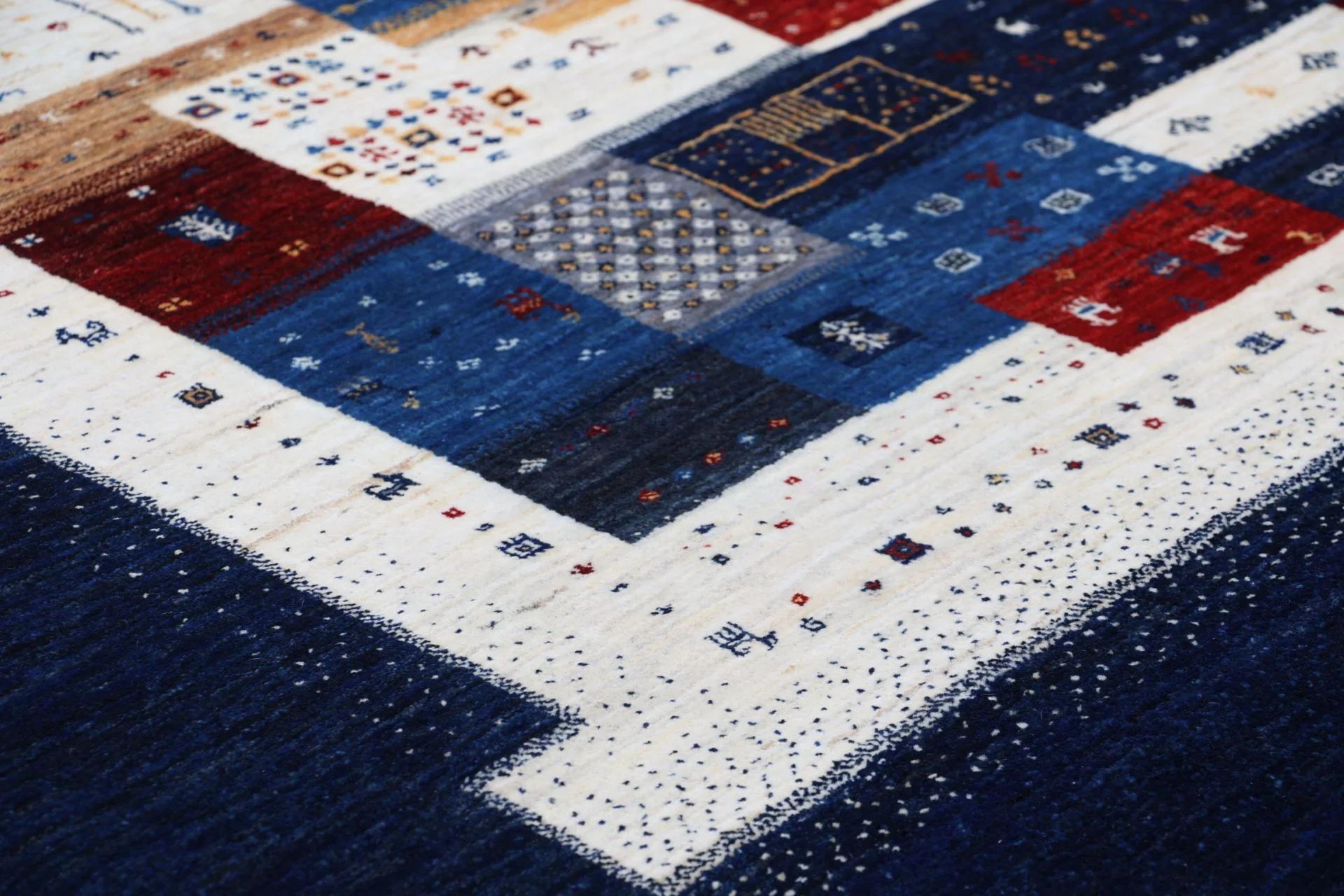 Handgeknüpfter Loribaft Orientteppich, 209 × 299 cm, Wolle