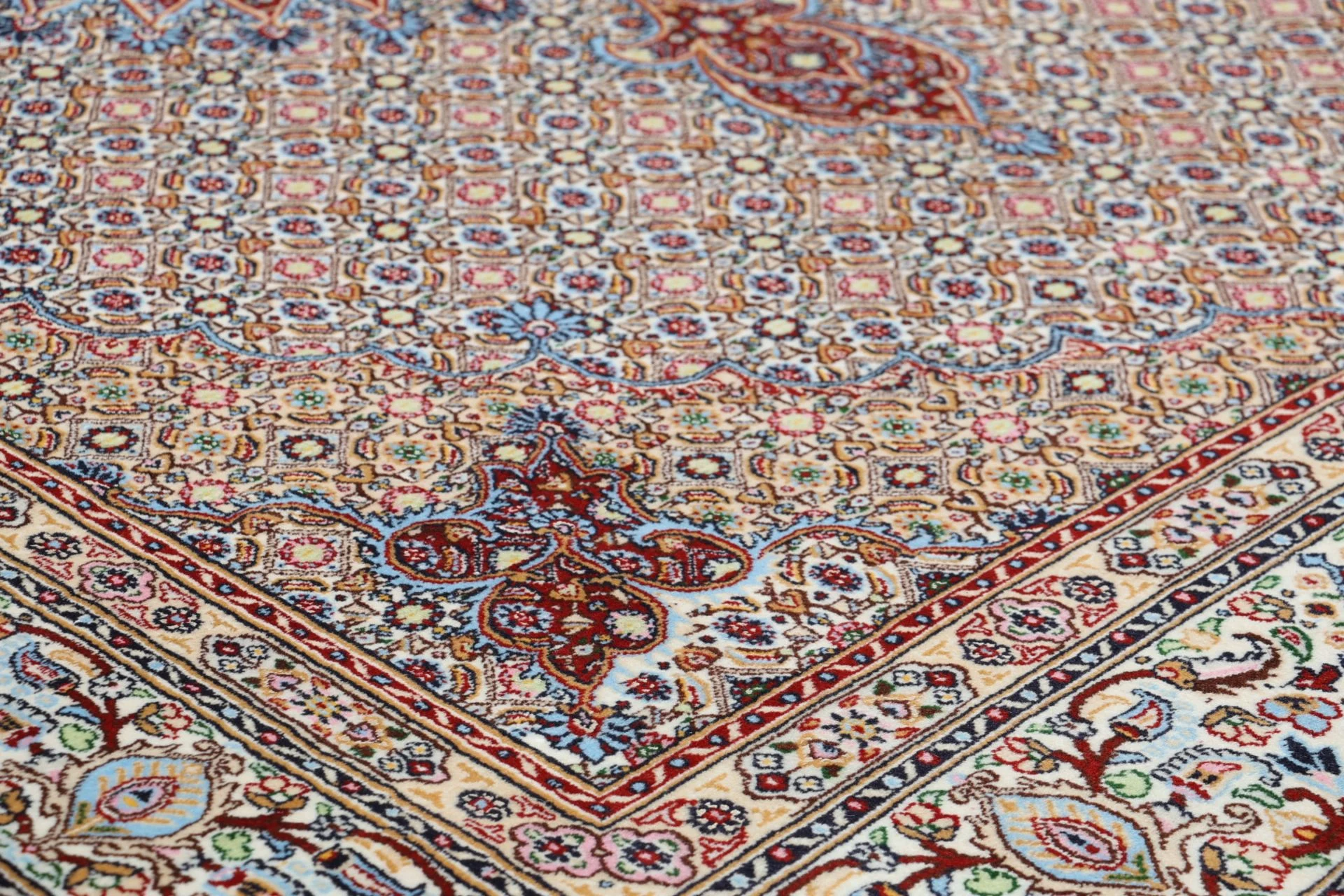 Moud Perserteppich aus Iran, 190 × 290 cm