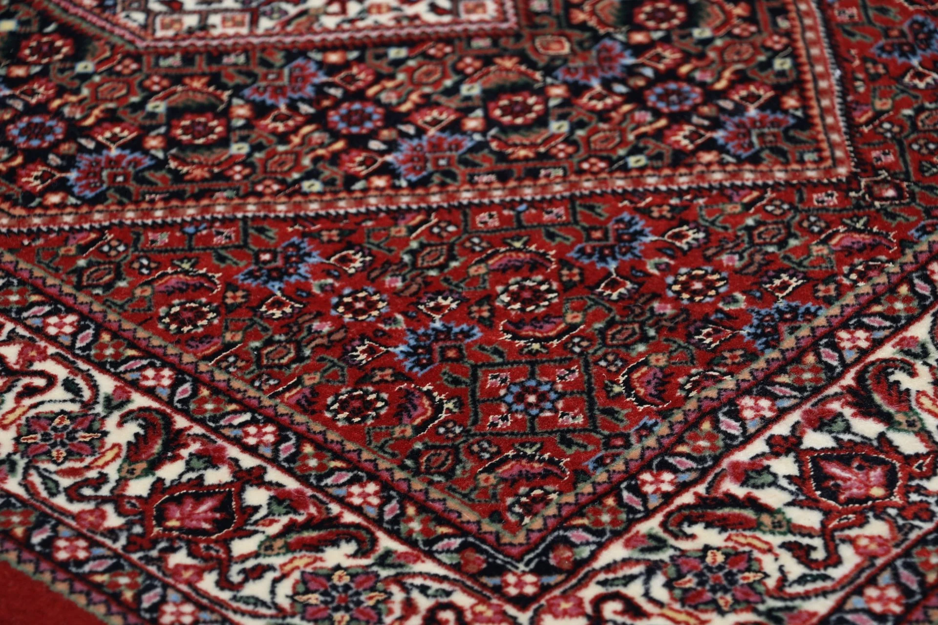 Handgeknüpfter Bijar Perserteppich 90 × 305 cm