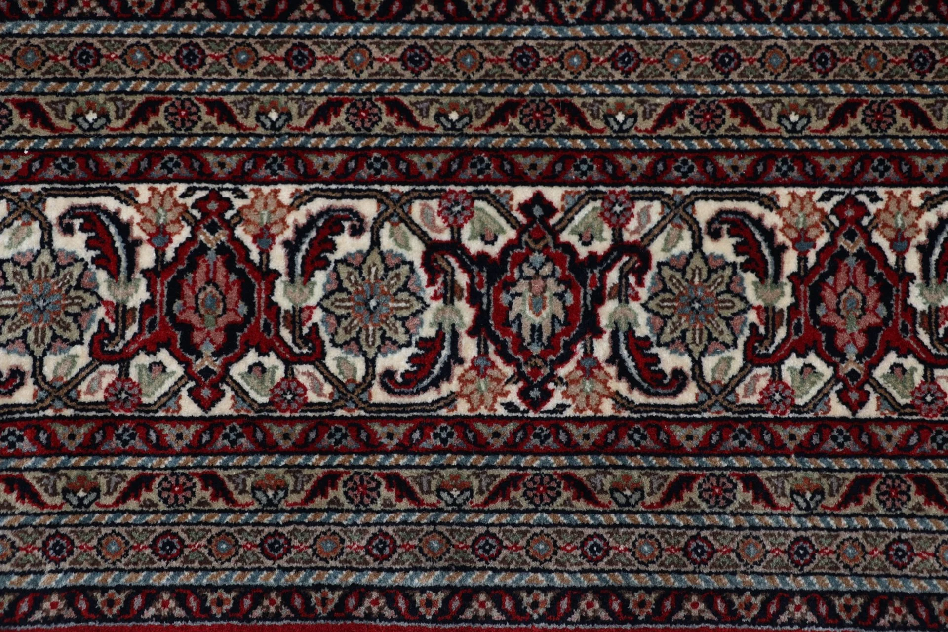 Bijar Orientteppich aus Indien, 251 × 306 cm