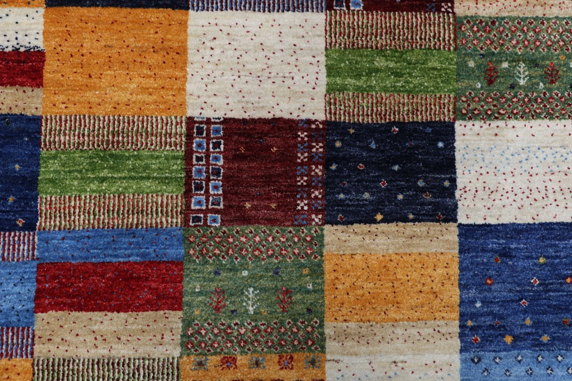 Handgeknüpfter Loribaft Orientteppich 253 × 349 cm