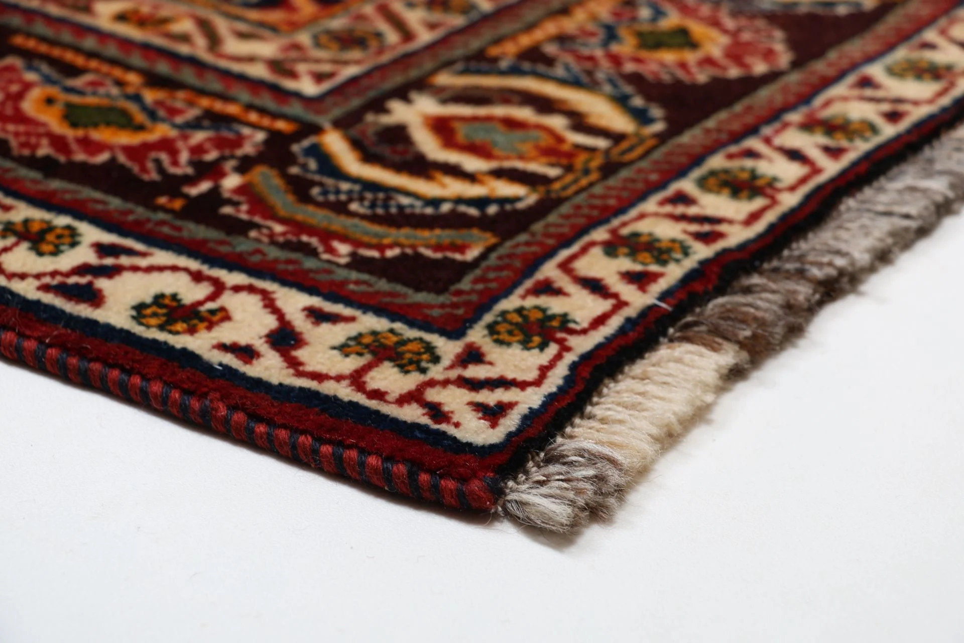 Shiraz Perserteppich aus Iran, 213 × 302 cm