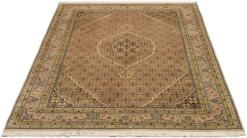 Handgeknüpfter Täbriz Orientteppich 173 × 248 cm