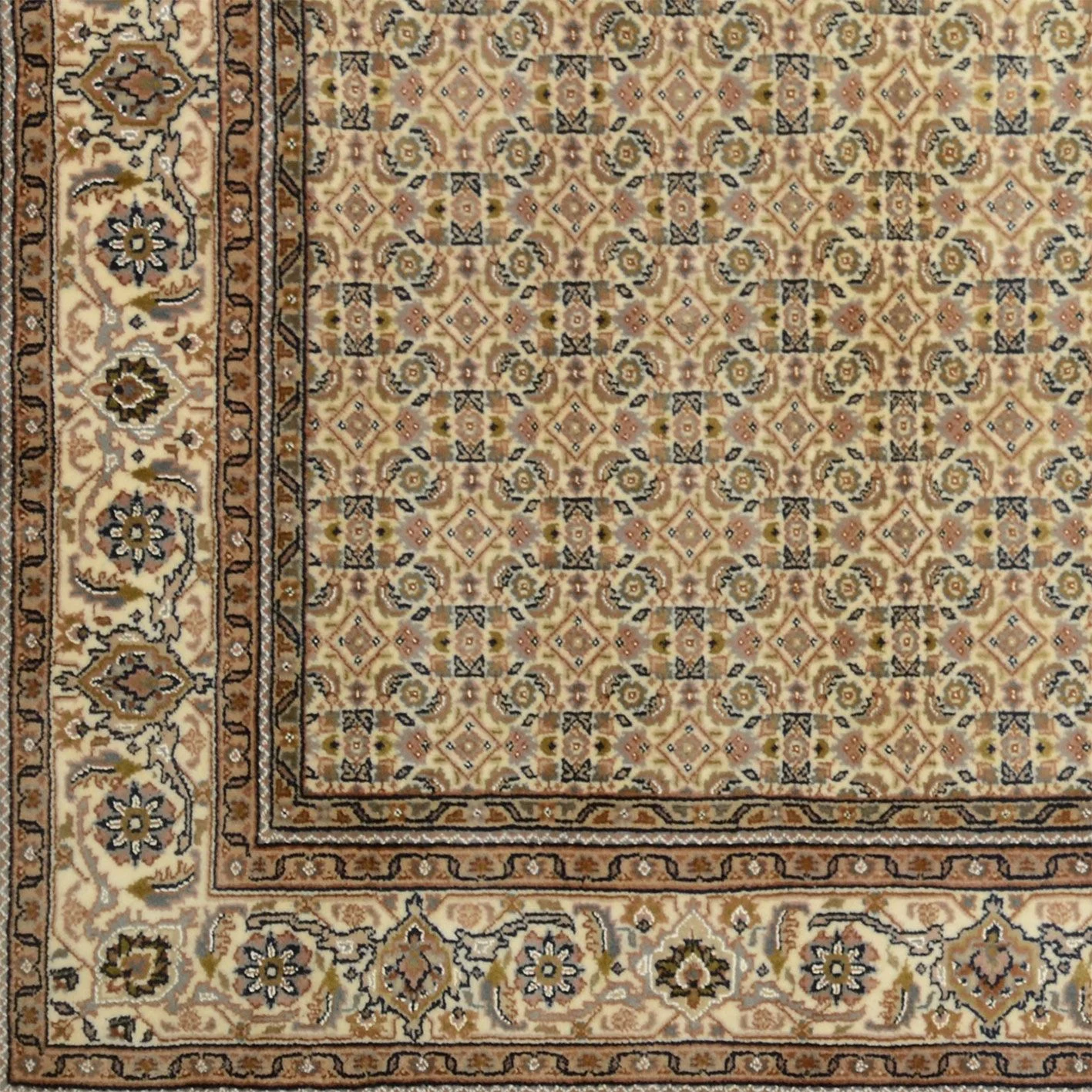 Täbriz Orientteppich aus Indien, 198 × 303 cm
