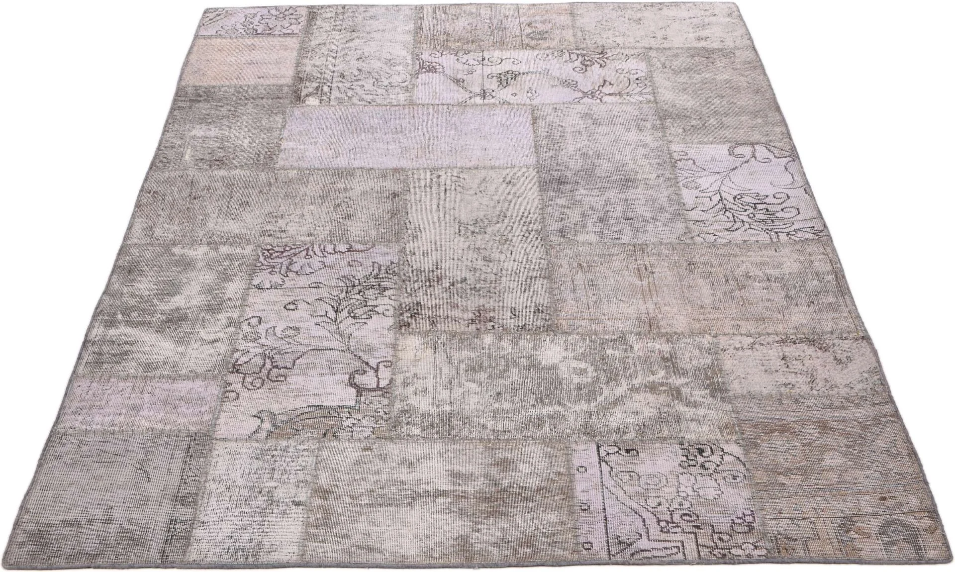 Orientteppich aus Pakistan, 170 × 240 cm