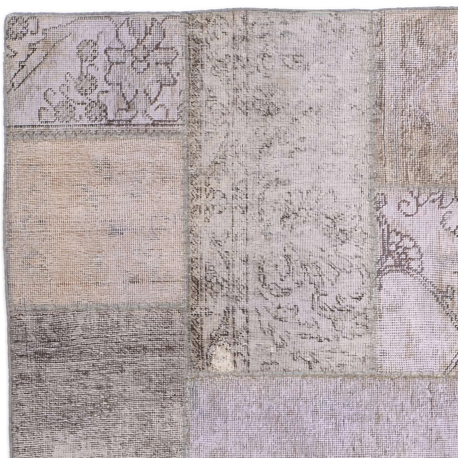 Orientteppich aus Pakistan, 170 × 240 cm