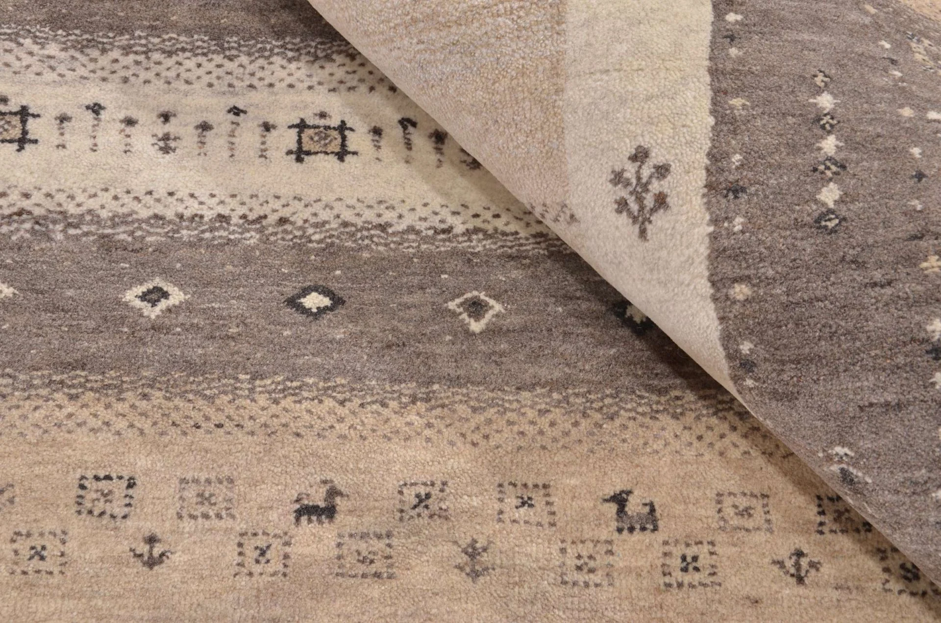 Handgeknüpfter Loribaft Orientteppich, 176 × 246 cm, Wolle